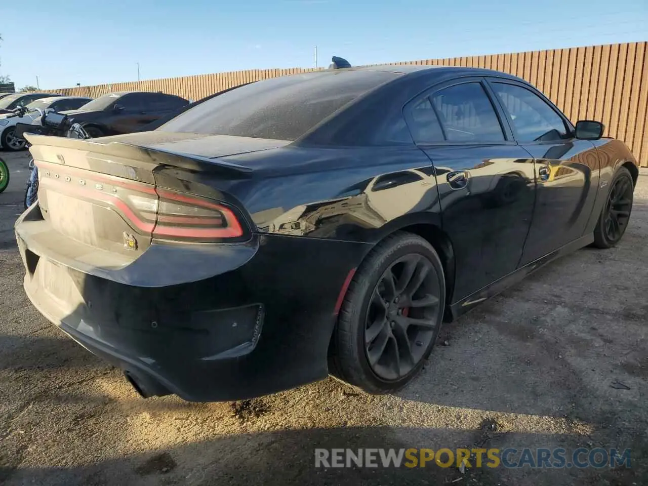 3 Photograph of a damaged car 2C3CDXGJ7LH231846 DODGE CHARGER 2020