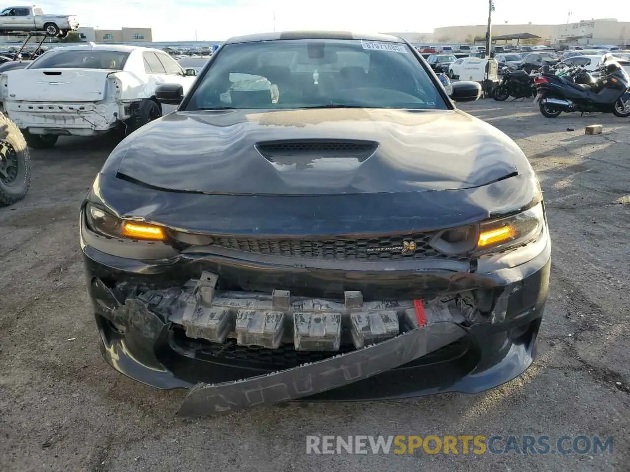 5 Photograph of a damaged car 2C3CDXGJ7LH231846 DODGE CHARGER 2020