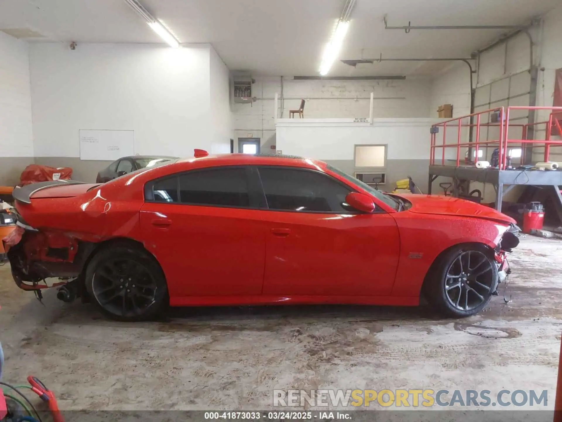 14 Photograph of a damaged car 2C3CDXGJ7LH247951 DODGE CHARGER 2020