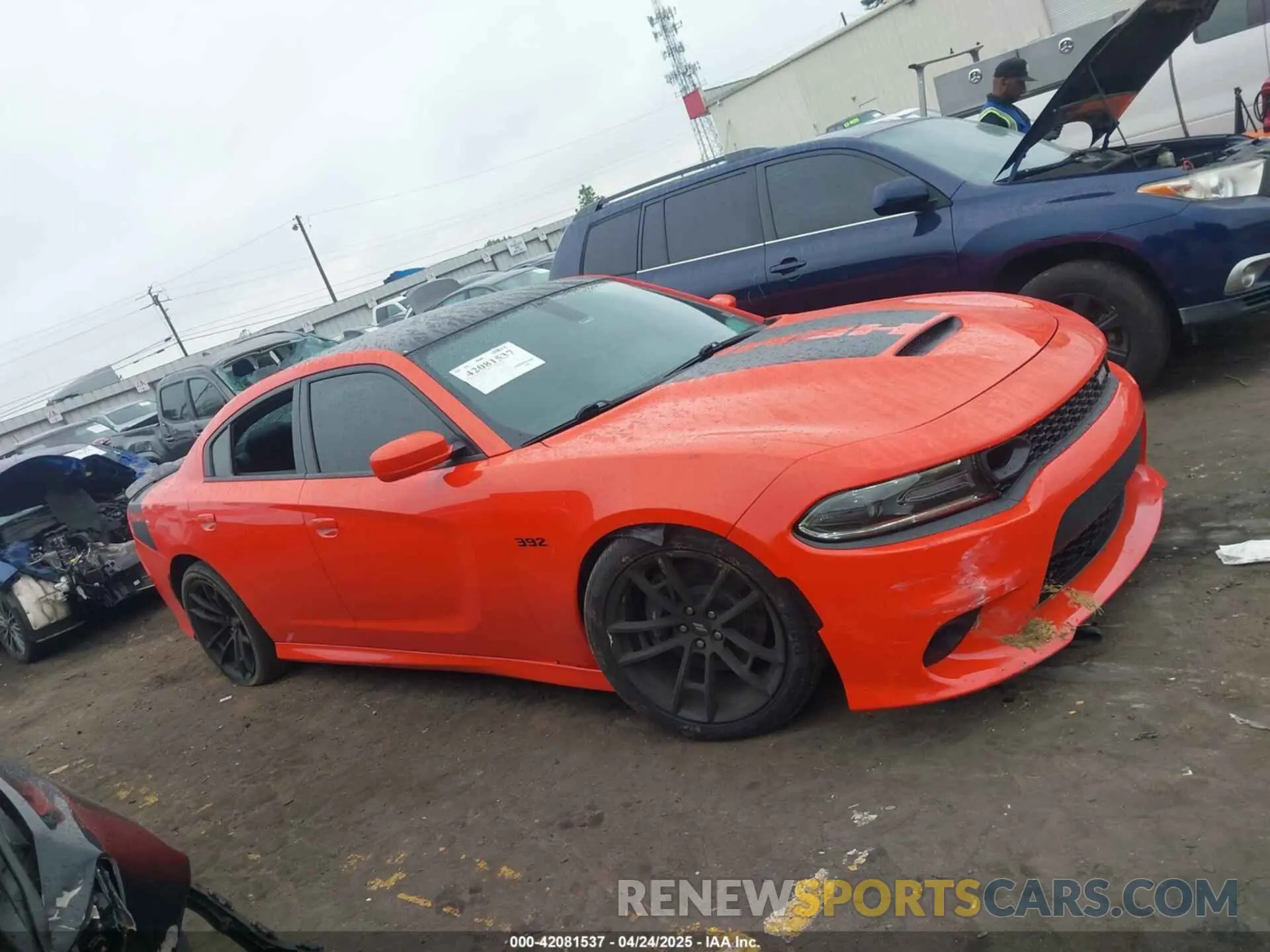 13 Photograph of a damaged car 2C3CDXGJ8LH162326 DODGE CHARGER 2020