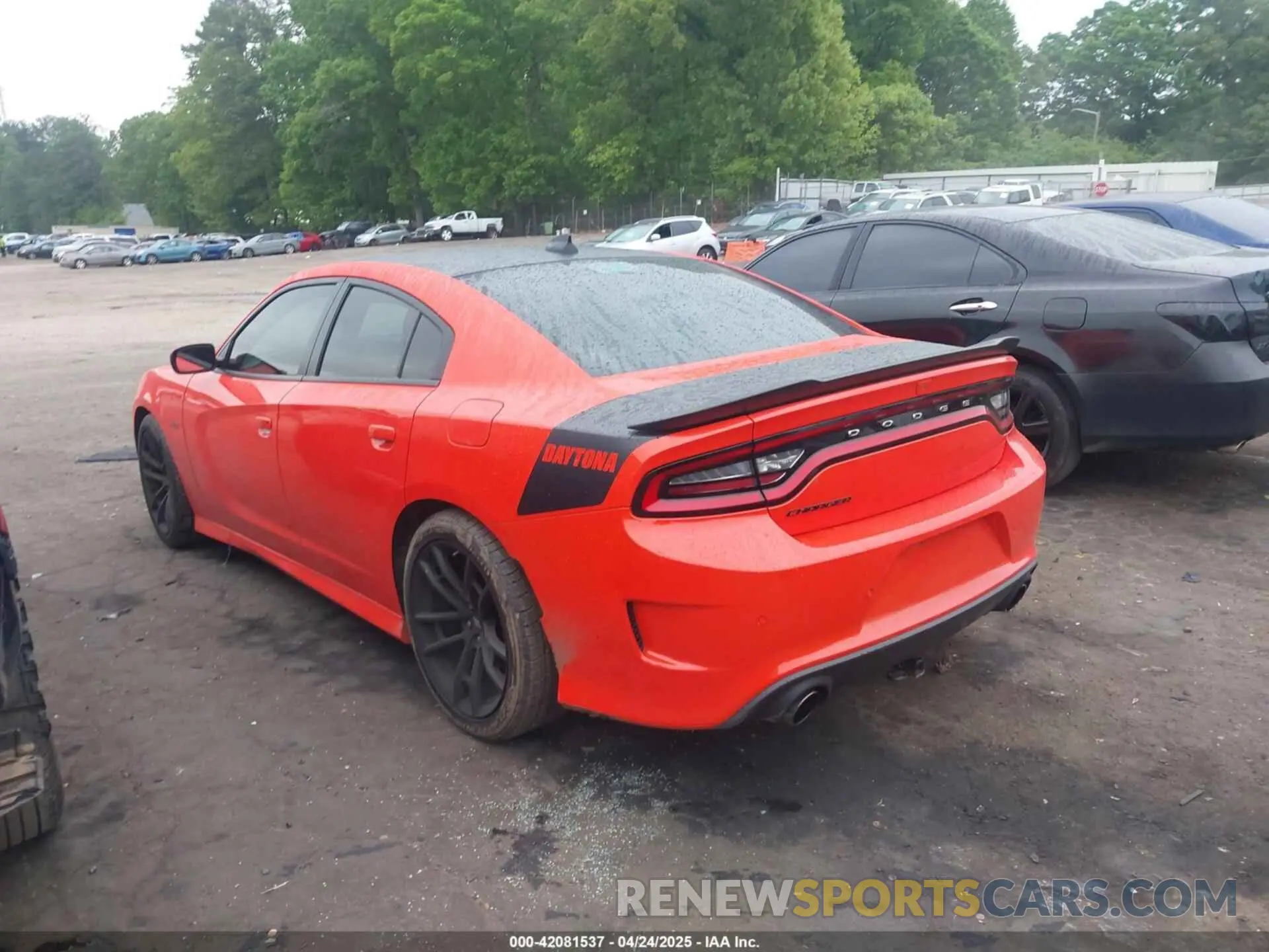 3 Photograph of a damaged car 2C3CDXGJ8LH162326 DODGE CHARGER 2020