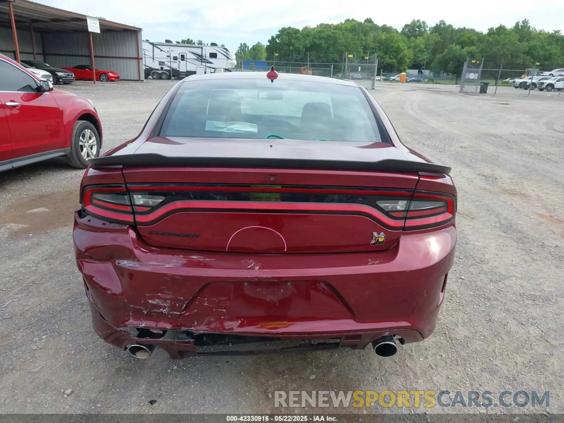 16 Photograph of a damaged car 2C3CDXGJ9LH112566 DODGE CHARGER 2020
