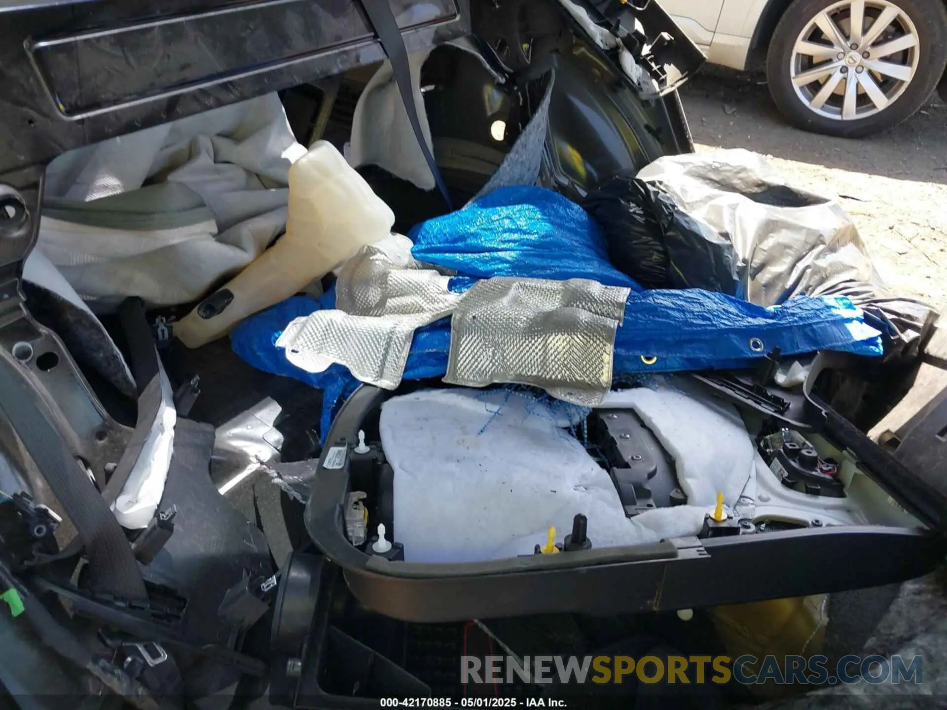8 Photograph of a damaged car 2C3CDXGJ9LH240838 DODGE CHARGER 2020