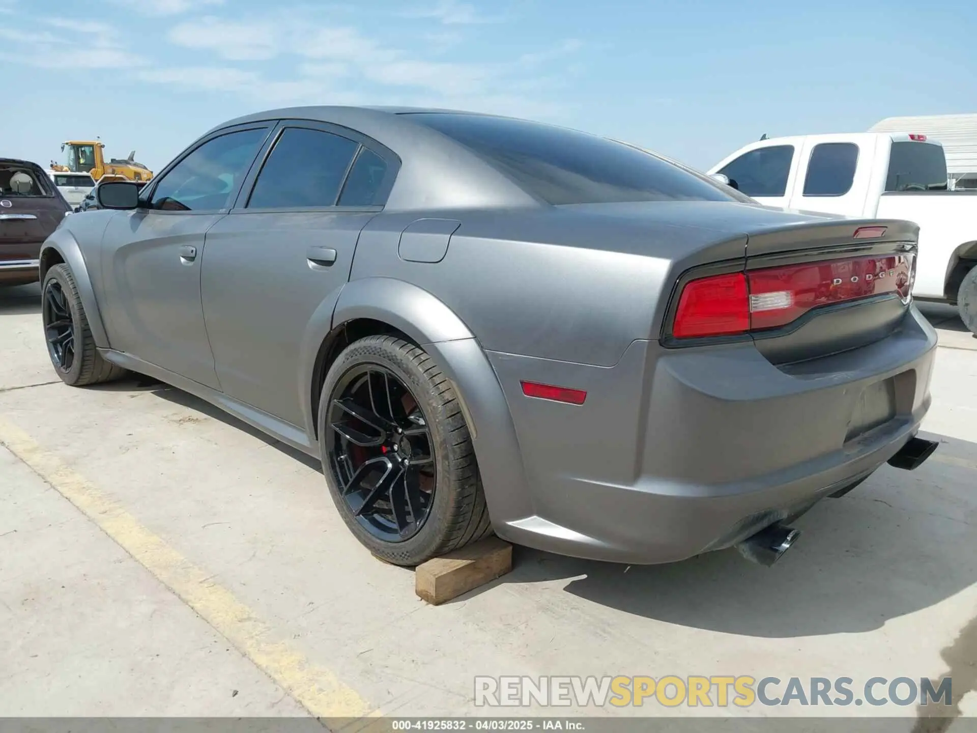 3 Photograph of a damaged car 2C3CDXGJXLH178950 DODGE CHARGER 2020