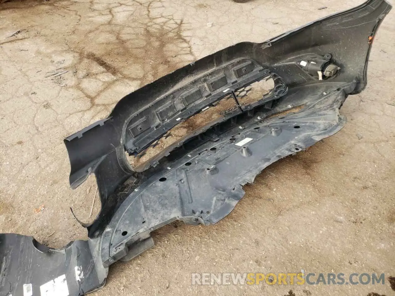 12 Photograph of a damaged car 2C3CDXGJXLH184652 DODGE CHARGER 2020