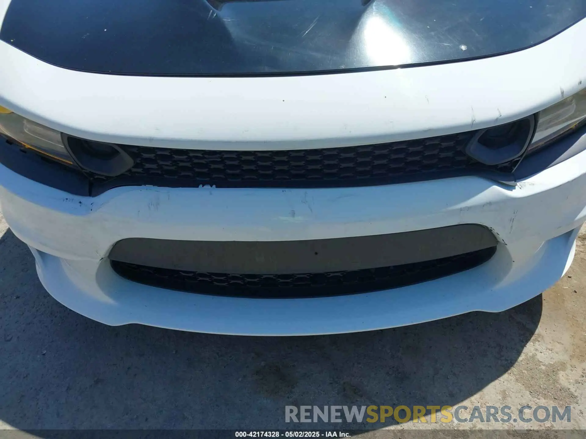 6 Photograph of a damaged car 2C3CDXHG0LH177728 DODGE CHARGER 2020