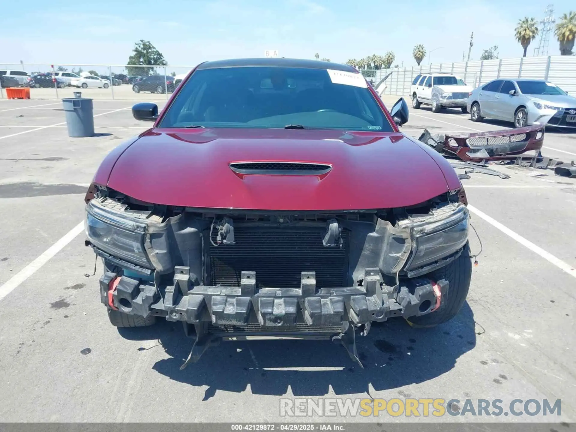 13 Photograph of a damaged car 2C3CDXHG5LH195576 DODGE CHARGER 2020
