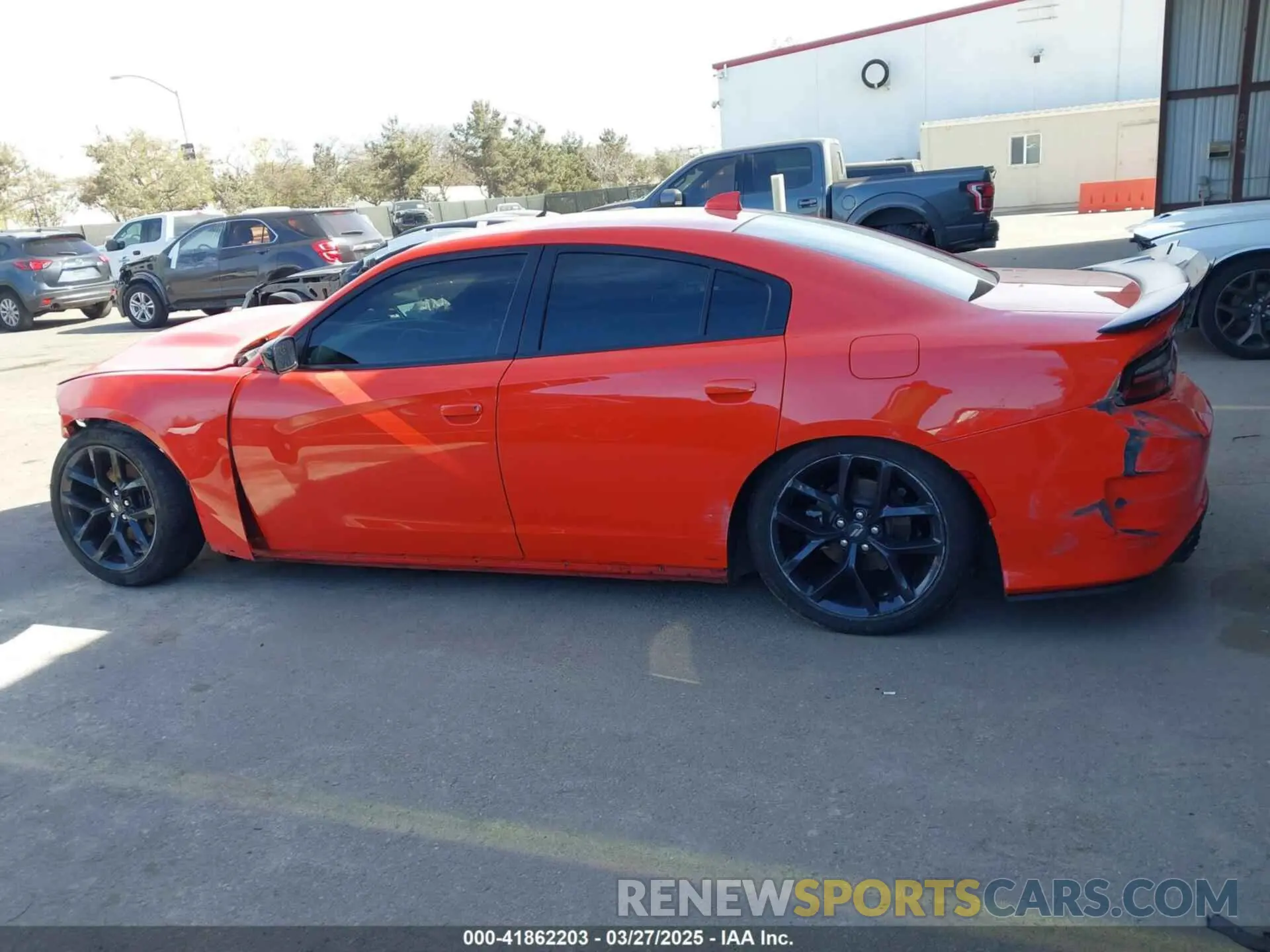 14 Photograph of a damaged car 2C3CDXHG6LH190371 DODGE CHARGER 2020