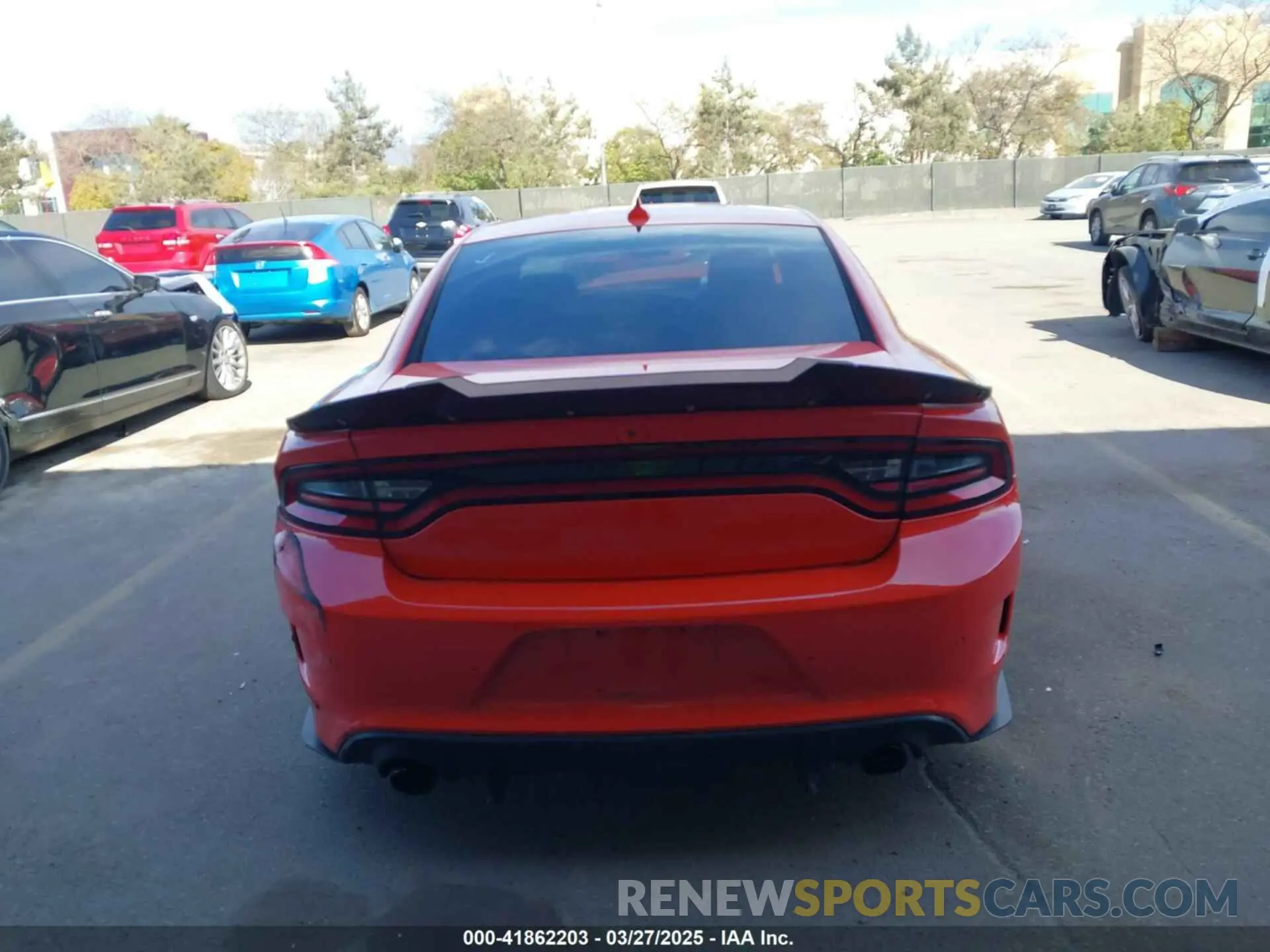 16 Photograph of a damaged car 2C3CDXHG6LH190371 DODGE CHARGER 2020