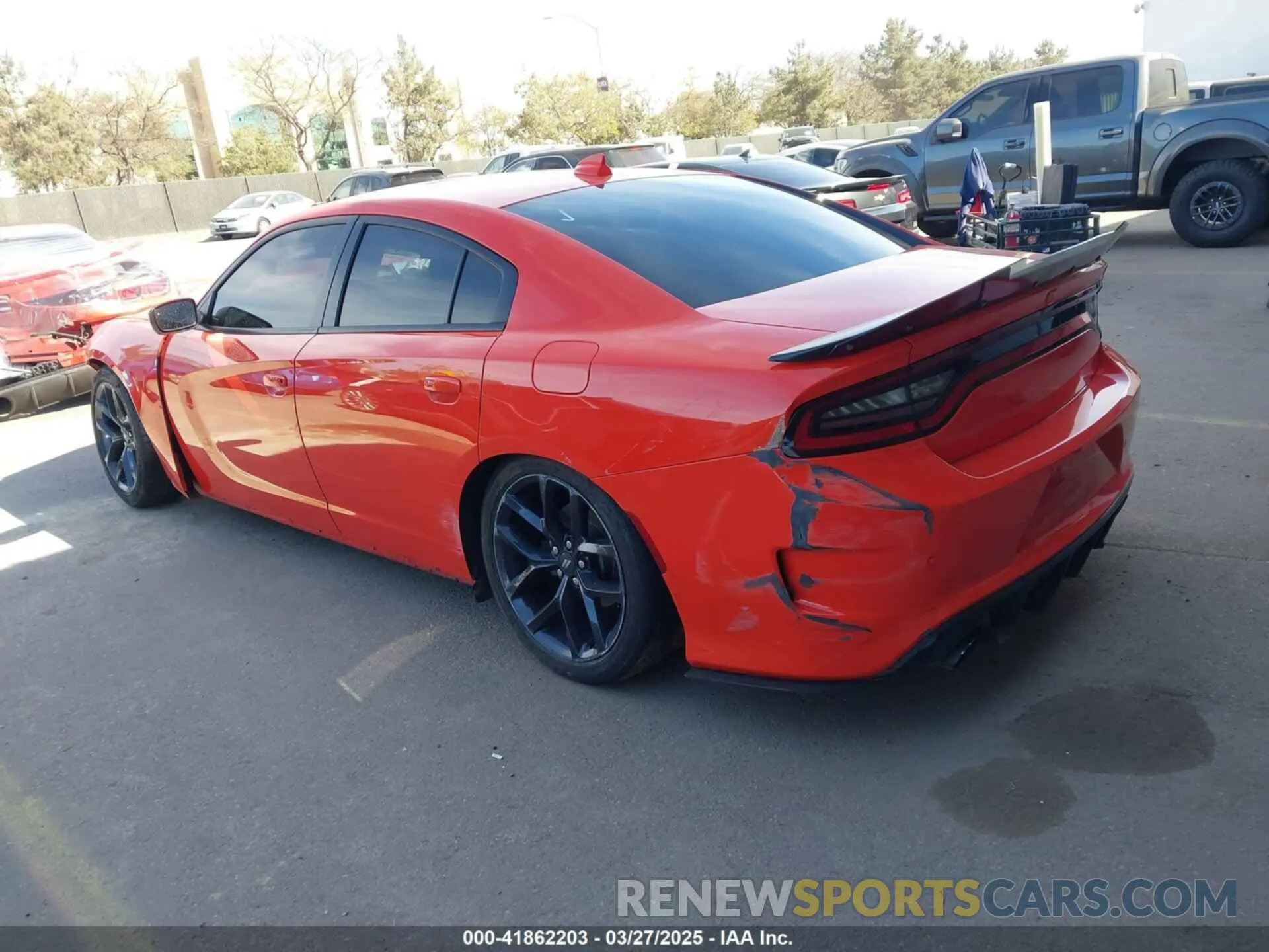 3 Photograph of a damaged car 2C3CDXHG6LH190371 DODGE CHARGER 2020