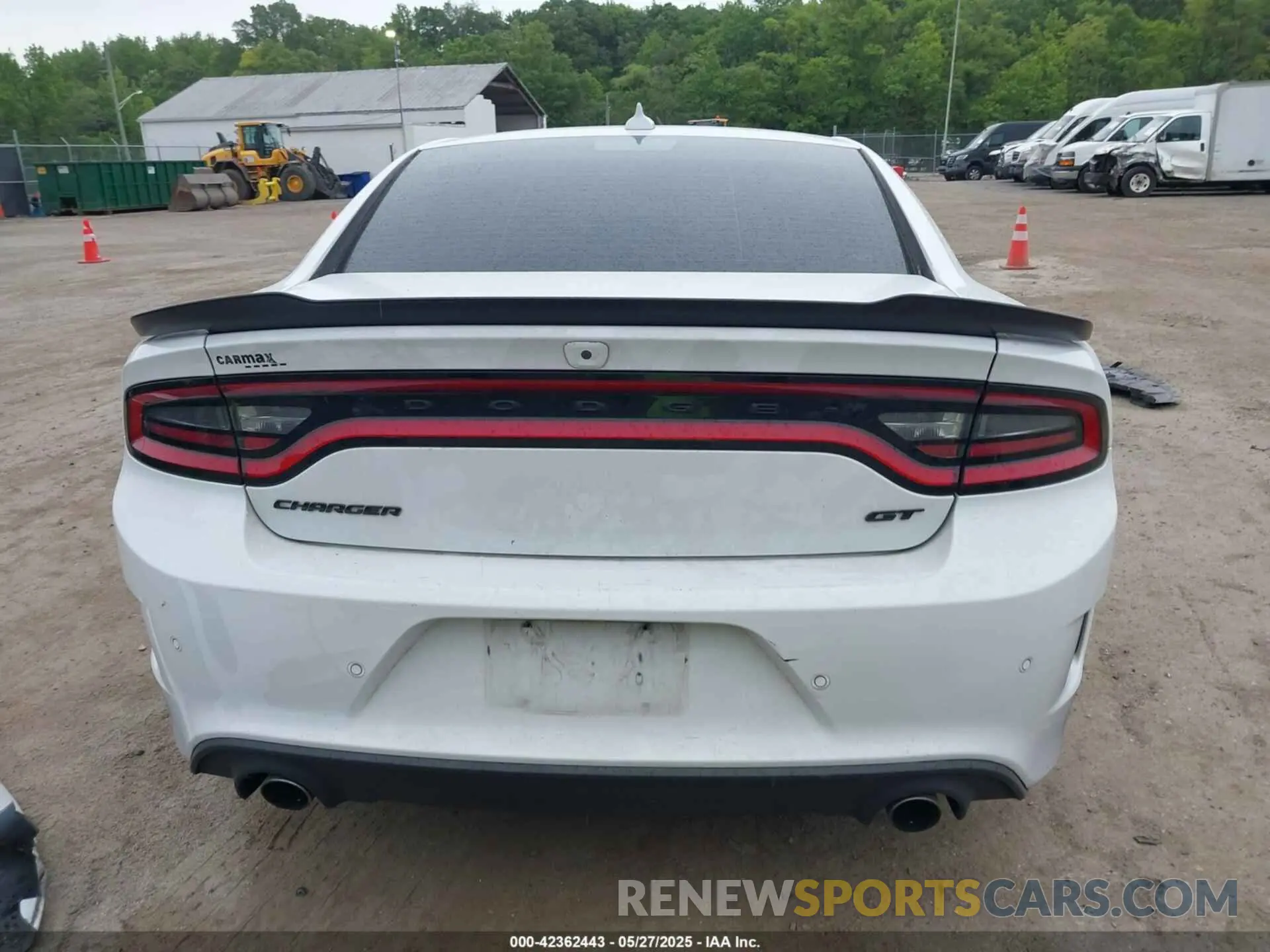 16 Photograph of a damaged car 2C3CDXHG7LH138246 DODGE CHARGER 2020