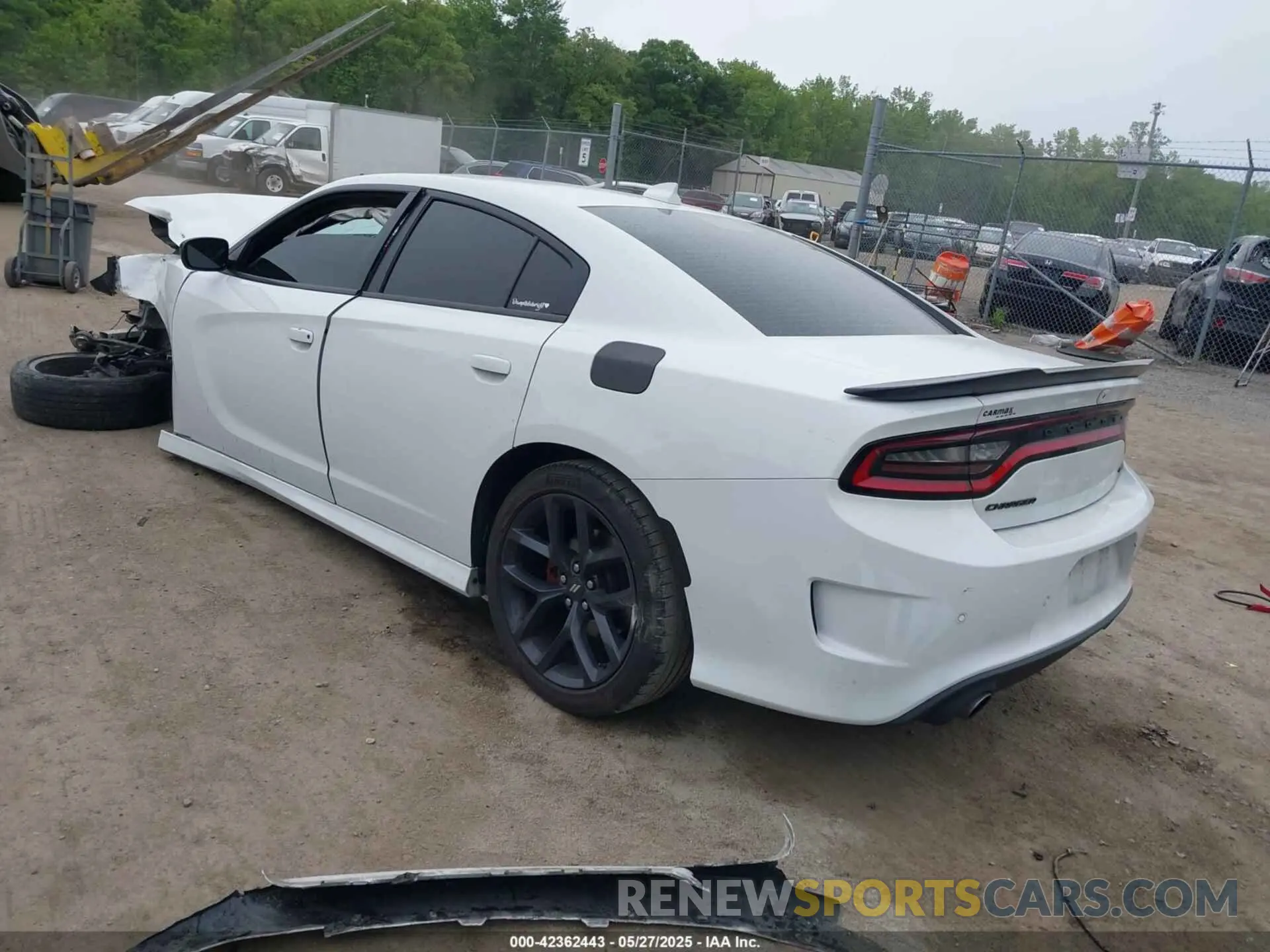 3 Photograph of a damaged car 2C3CDXHG7LH138246 DODGE CHARGER 2020