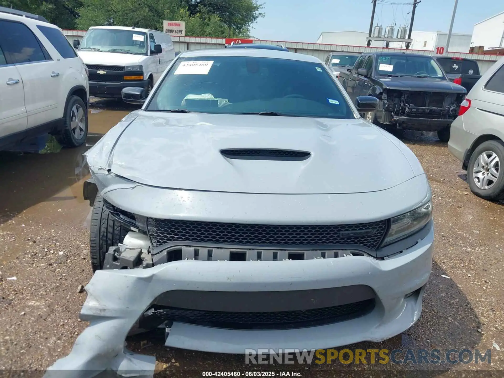 12 Photograph of a damaged car 2C3CDXHG7LH252070 DODGE CHARGER 2020