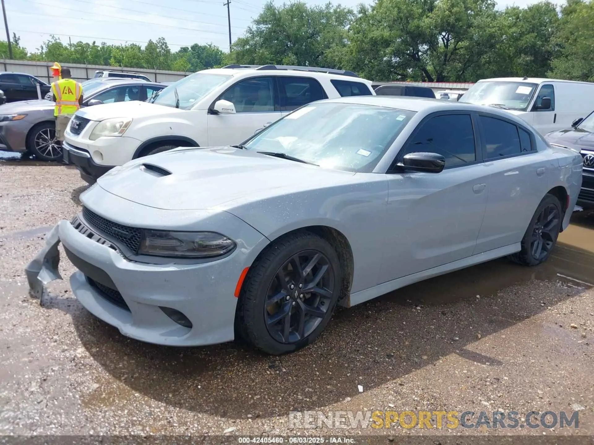 2 Photograph of a damaged car 2C3CDXHG7LH252070 DODGE CHARGER 2020