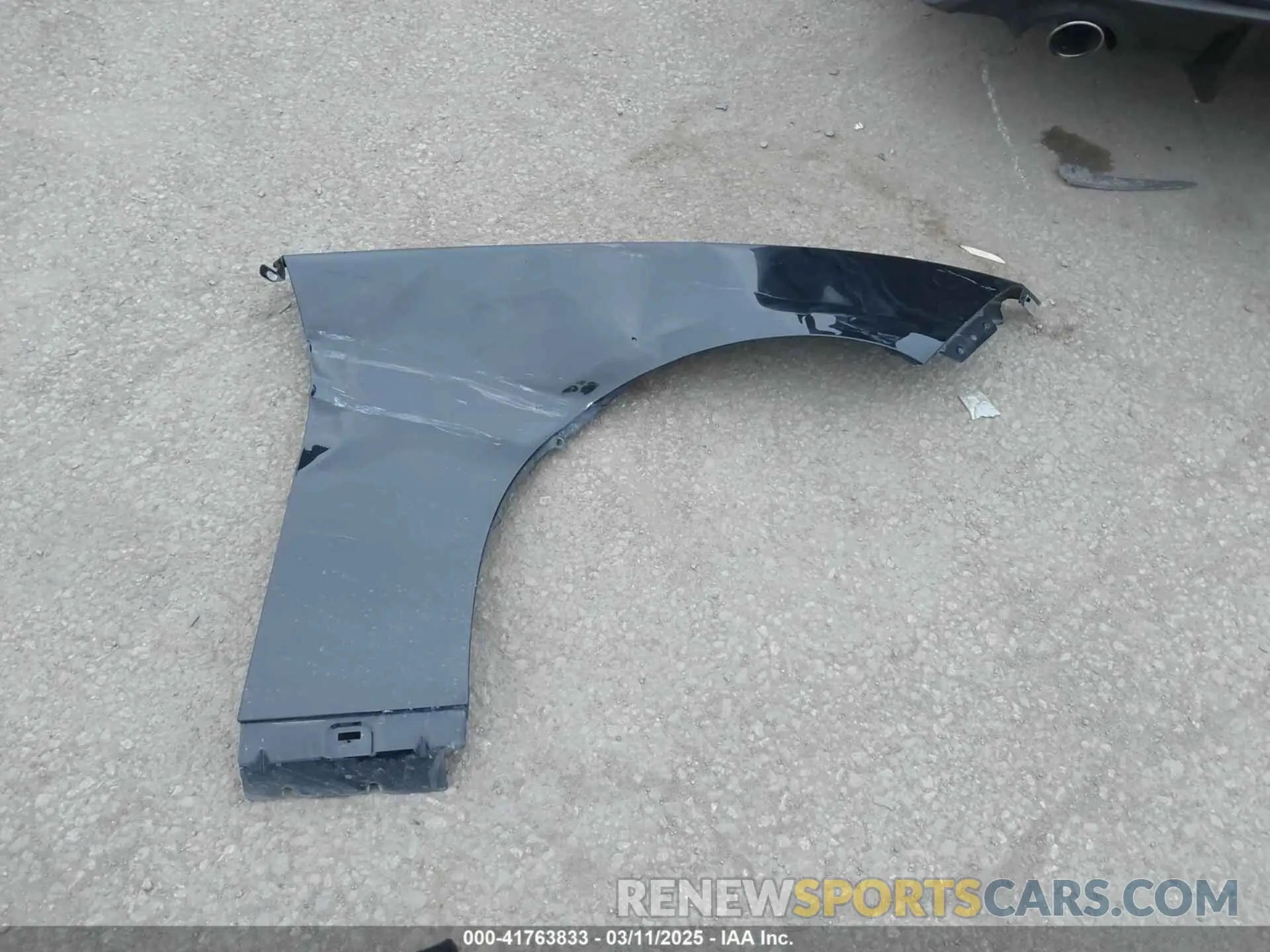 11 Photograph of a damaged car 2C3CDXHG8LH238548 DODGE CHARGER 2020