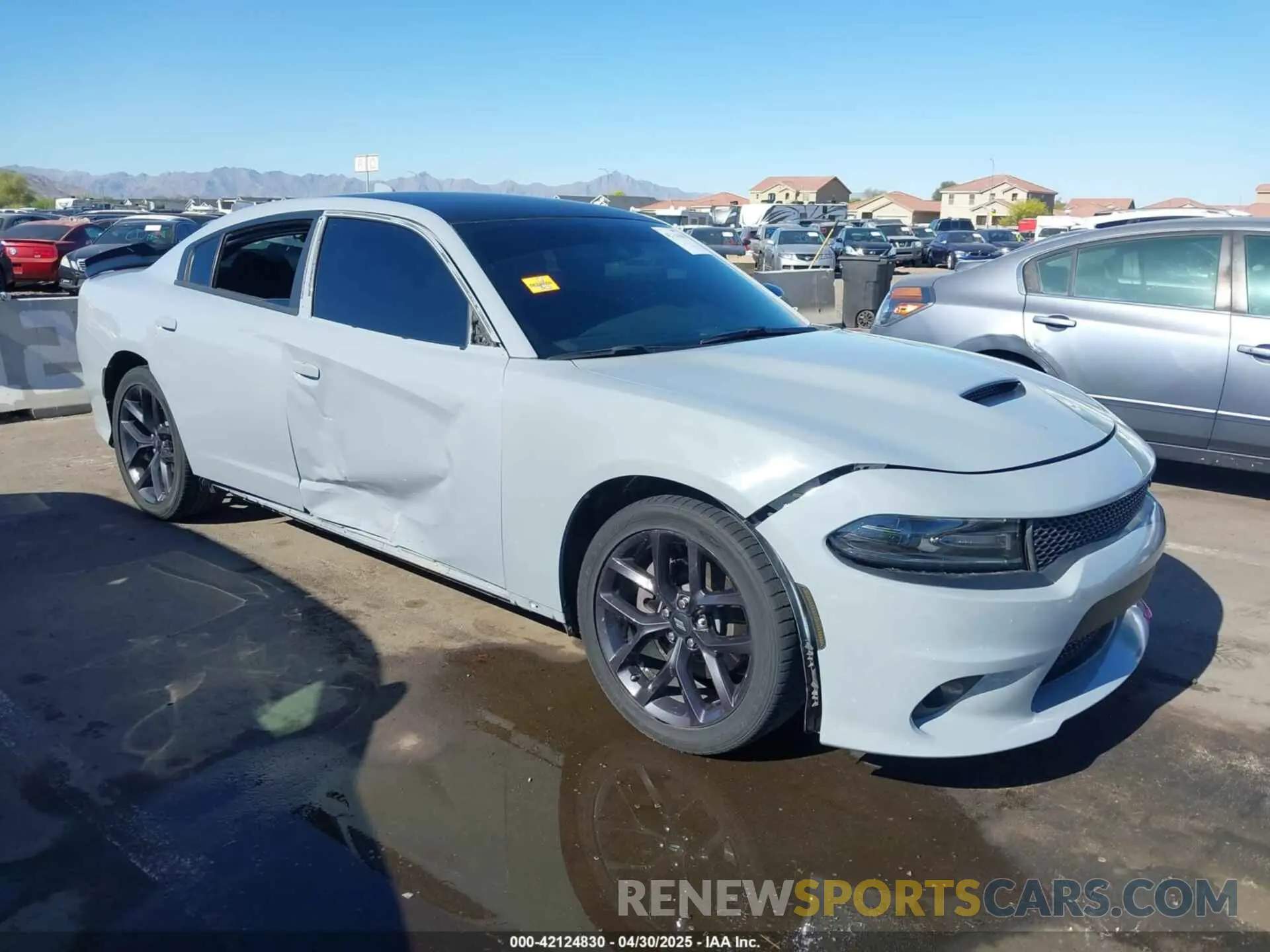 1 Photograph of a damaged car 2C3CDXHGXLH241466 DODGE CHARGER 2020