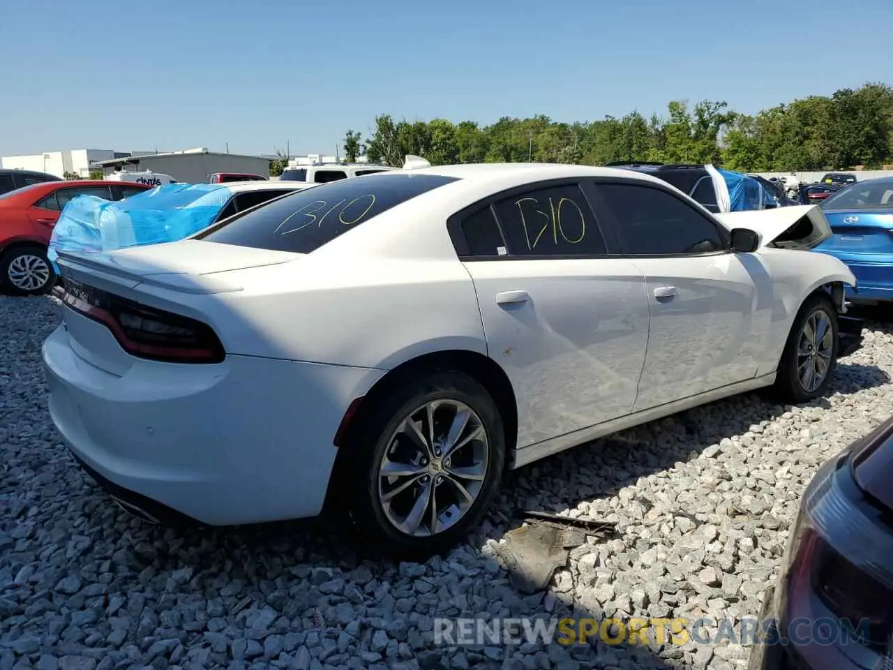 3 Photograph of a damaged car 2C3CDXJG0LH105163 DODGE CHARGER 2020