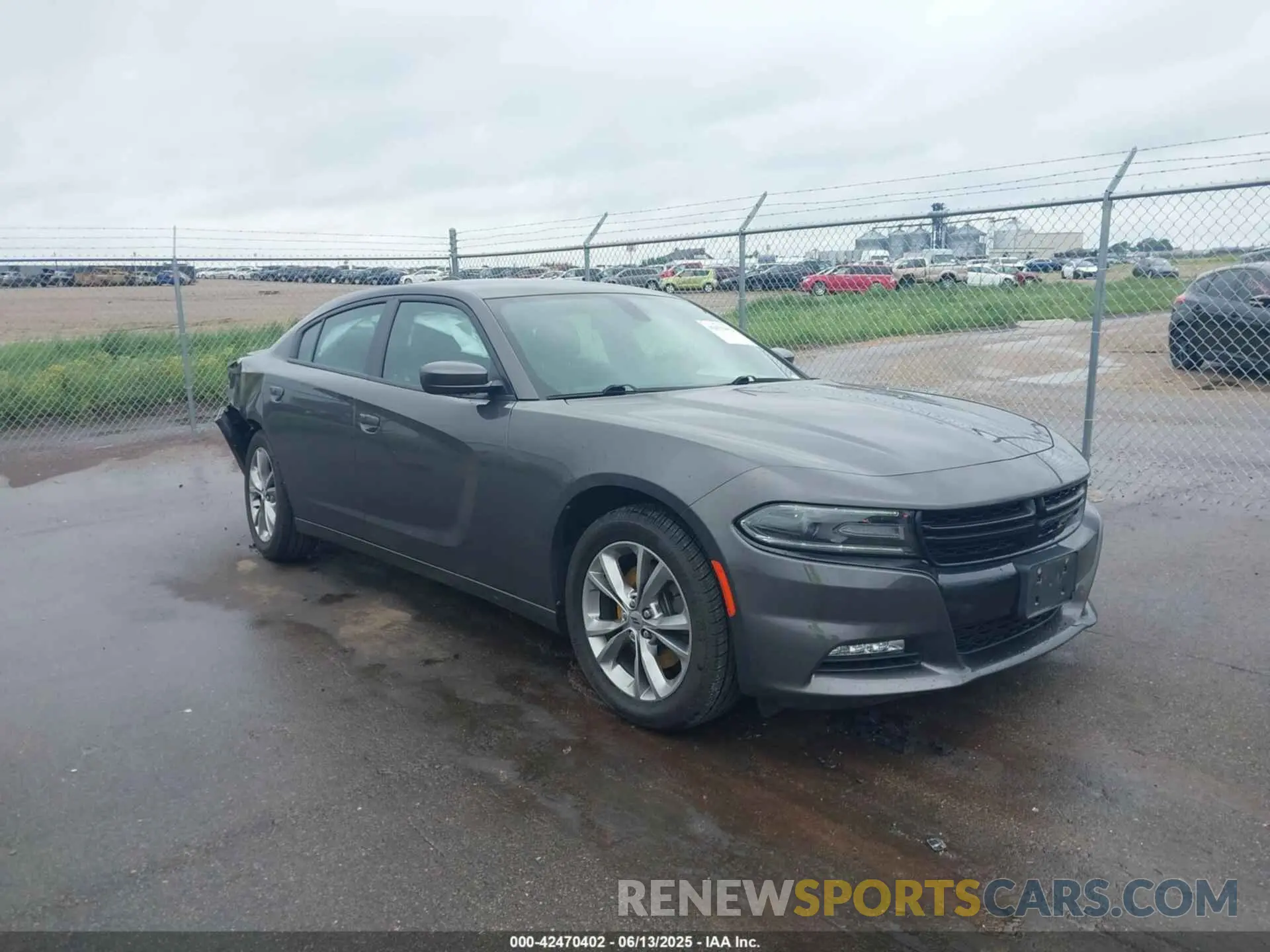 1 Photograph of a damaged car 2C3CDXJG2LH127780 DODGE CHARGER 2020
