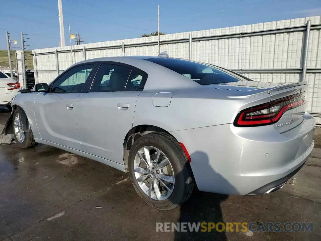2 Photograph of a damaged car 2C3CDXJG2LH183783 DODGE CHARGER 2020