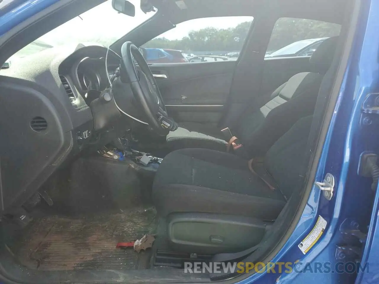 7 Photograph of a damaged car 2C3CDXKT0LH127370 DODGE CHARGER 2020