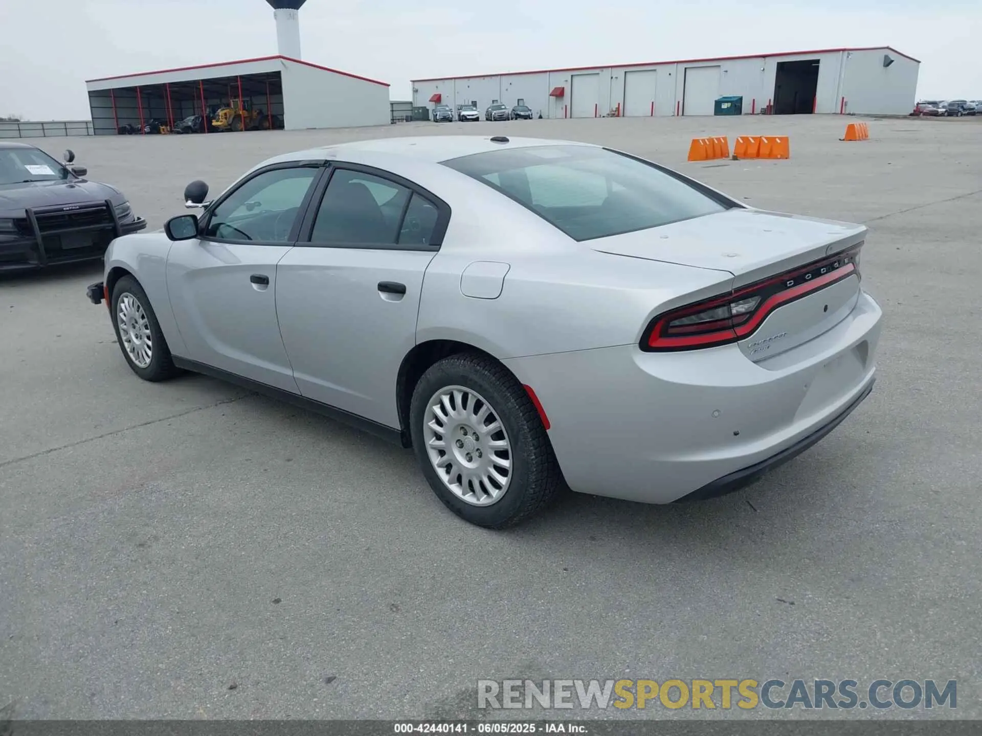 3 Photograph of a damaged car 2C3CDXKT4LH124231 DODGE CHARGER 2020