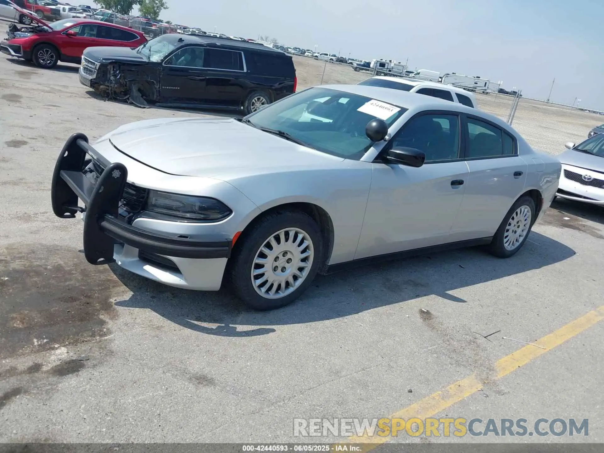 2 Photograph of a damaged car 2C3CDXKT5LH130457 DODGE CHARGER 2020