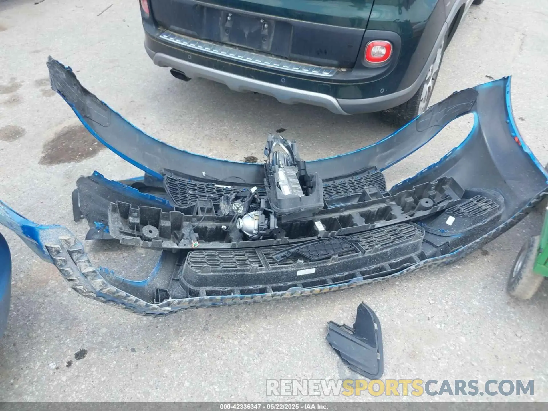 12 Photograph of a damaged car 2C3CDXL92LH116048 DODGE CHARGER 2020