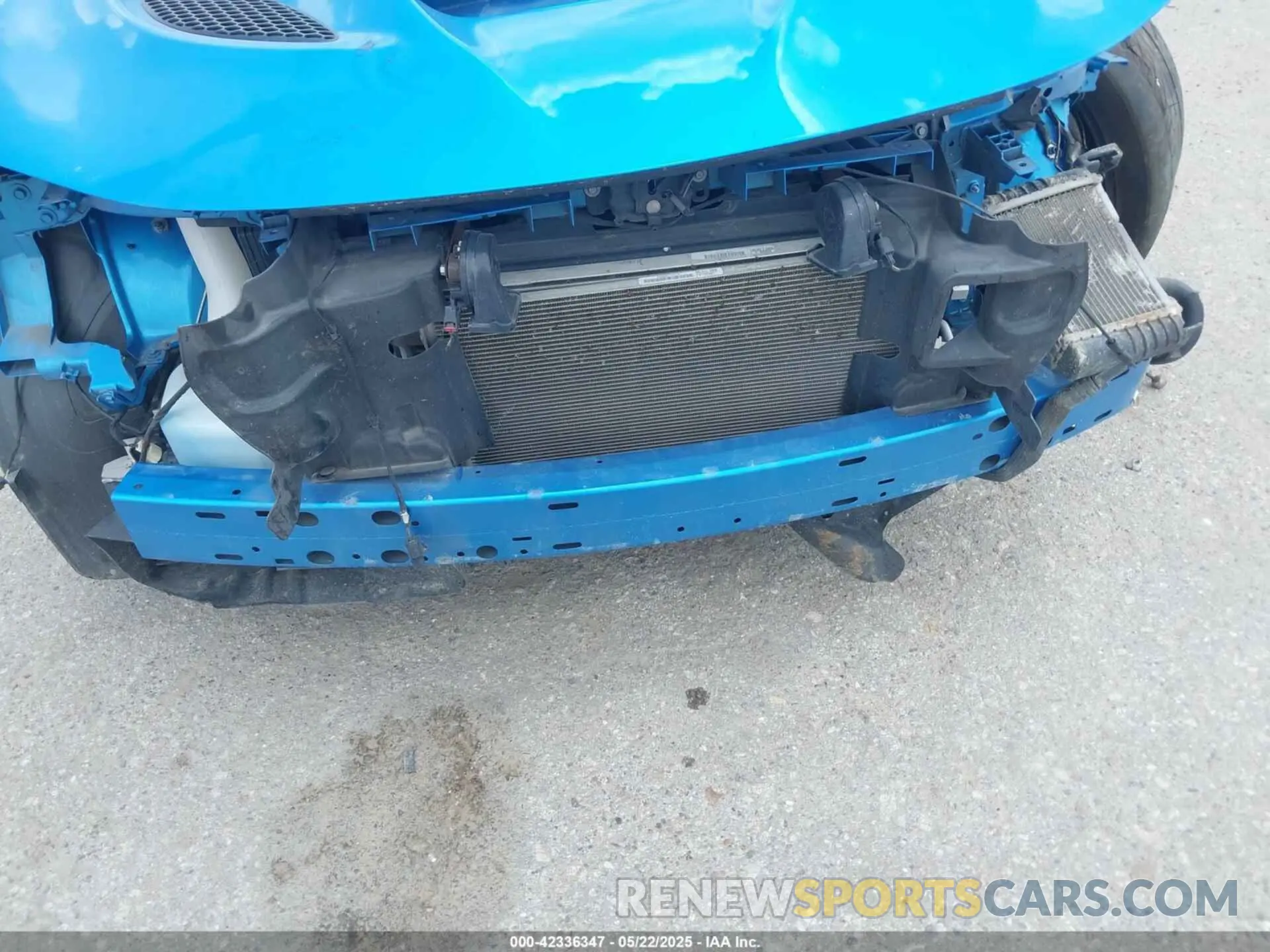 20 Photograph of a damaged car 2C3CDXL92LH116048 DODGE CHARGER 2020