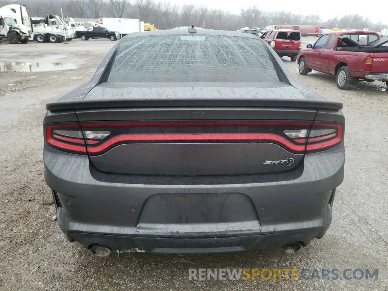6 Photograph of a damaged car 2C3CDXL95LH244025 DODGE CHARGER 2020