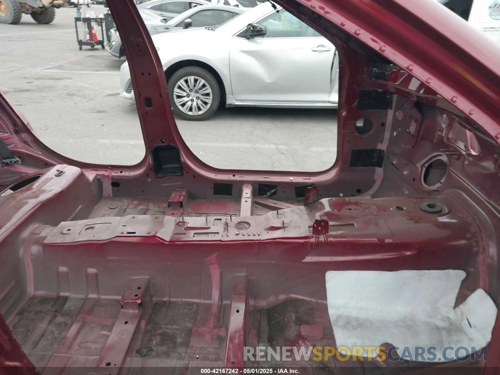 5 Photograph of a damaged car 2C3CDXL9XLH140971 DODGE CHARGER 2020