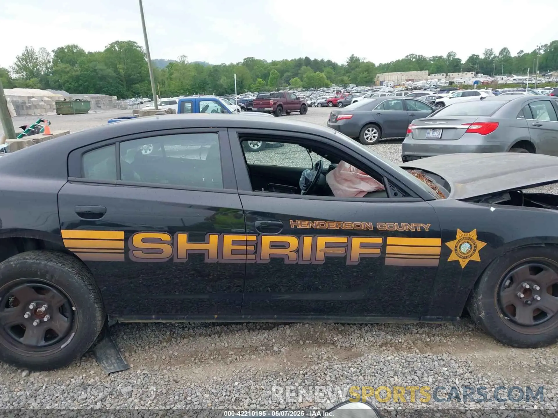14 Photograph of a damaged car 2C3CDXAT2MH551264 DODGE CHARGER 2021