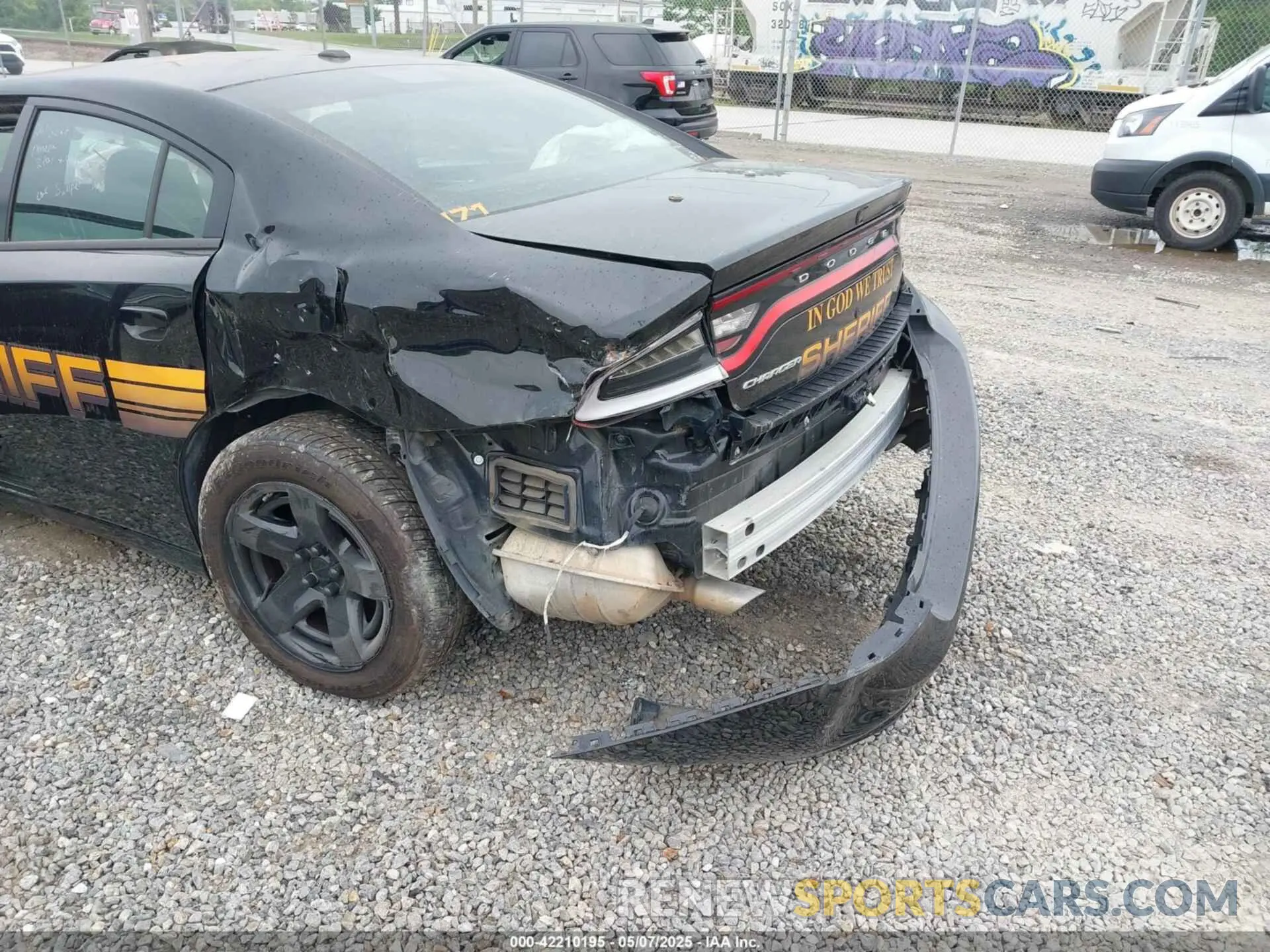 18 Photograph of a damaged car 2C3CDXAT2MH551264 DODGE CHARGER 2021