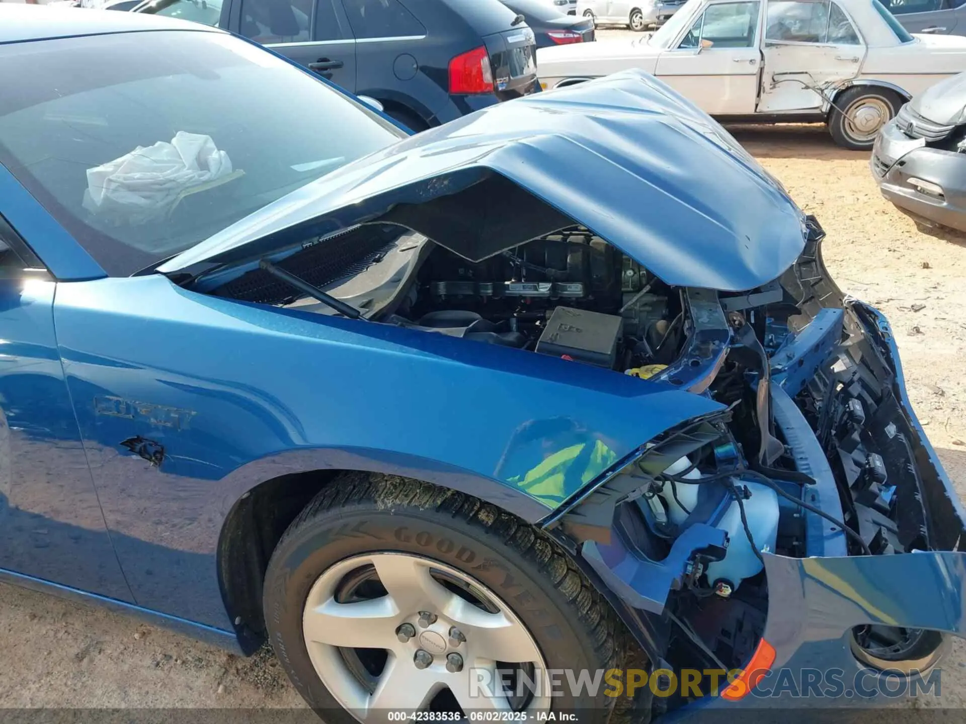 18 Photograph of a damaged car 2C3CDXAT3MH684776 DODGE CHARGER 2021
