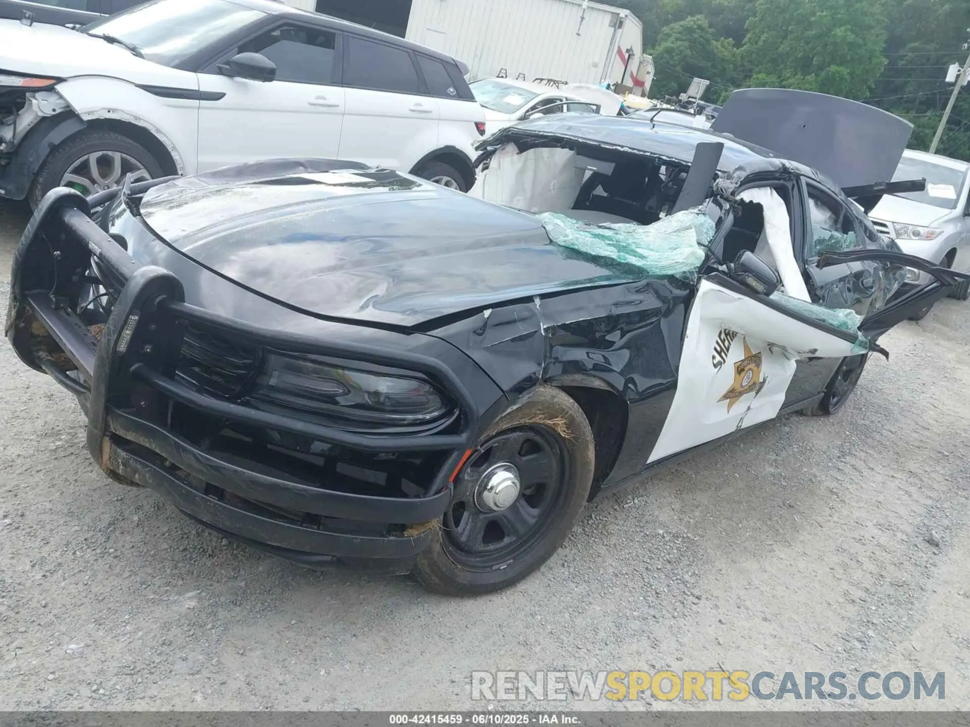 2 Photograph of a damaged car 2C3CDXAT4MH525202 DODGE CHARGER 2021