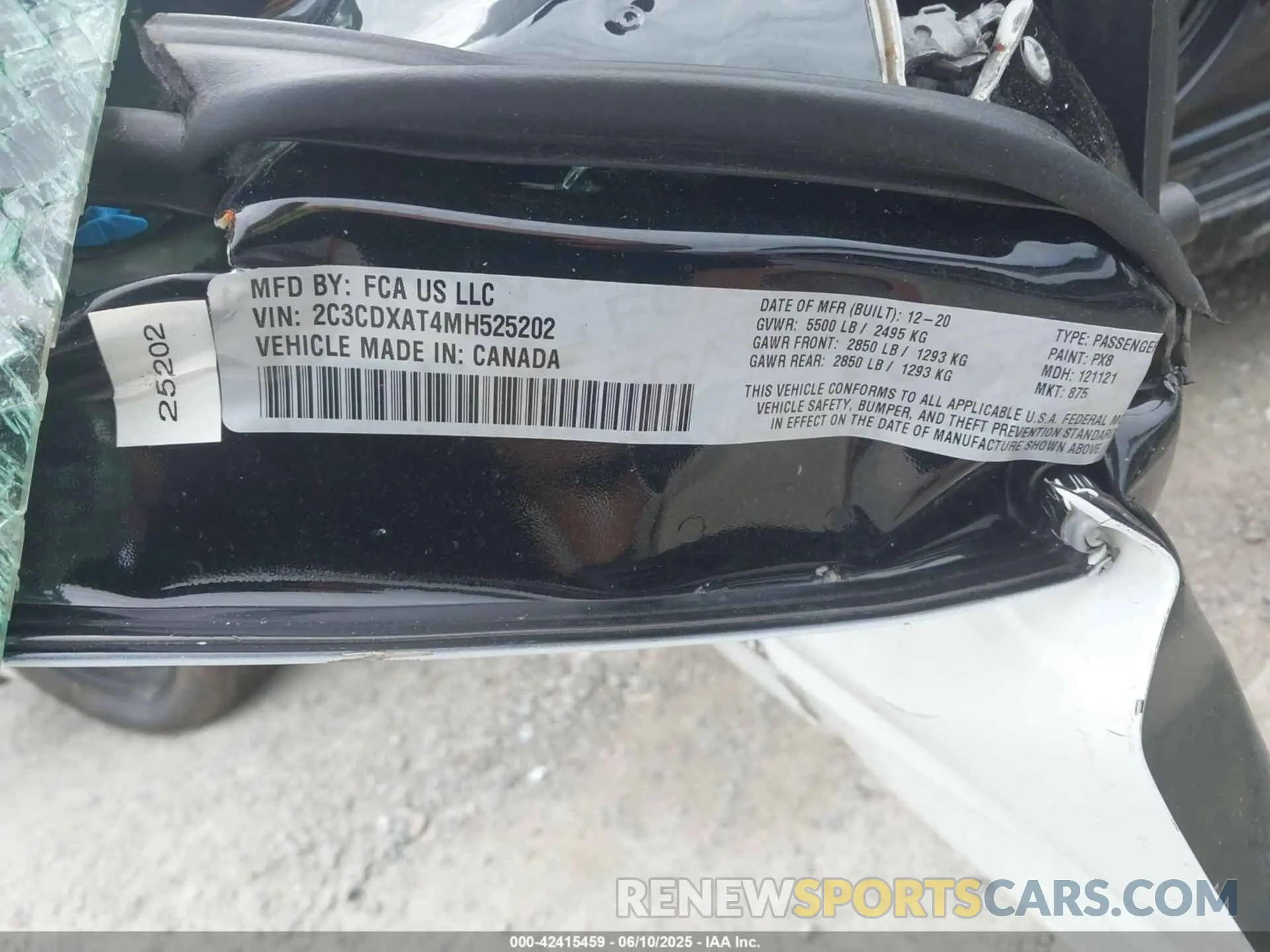 9 Photograph of a damaged car 2C3CDXAT4MH525202 DODGE CHARGER 2021