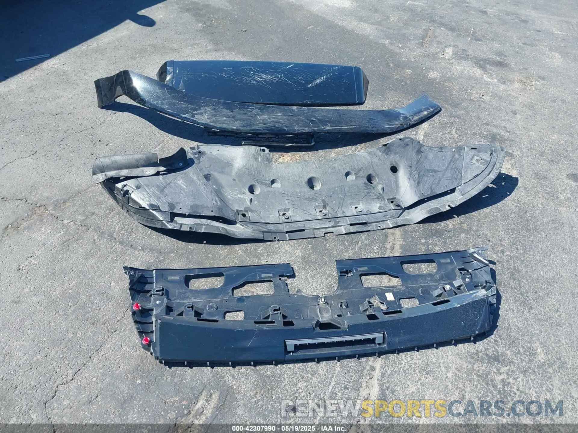 12 Photograph of a damaged car 2C3CDXBG0MH632619 DODGE CHARGER 2021
