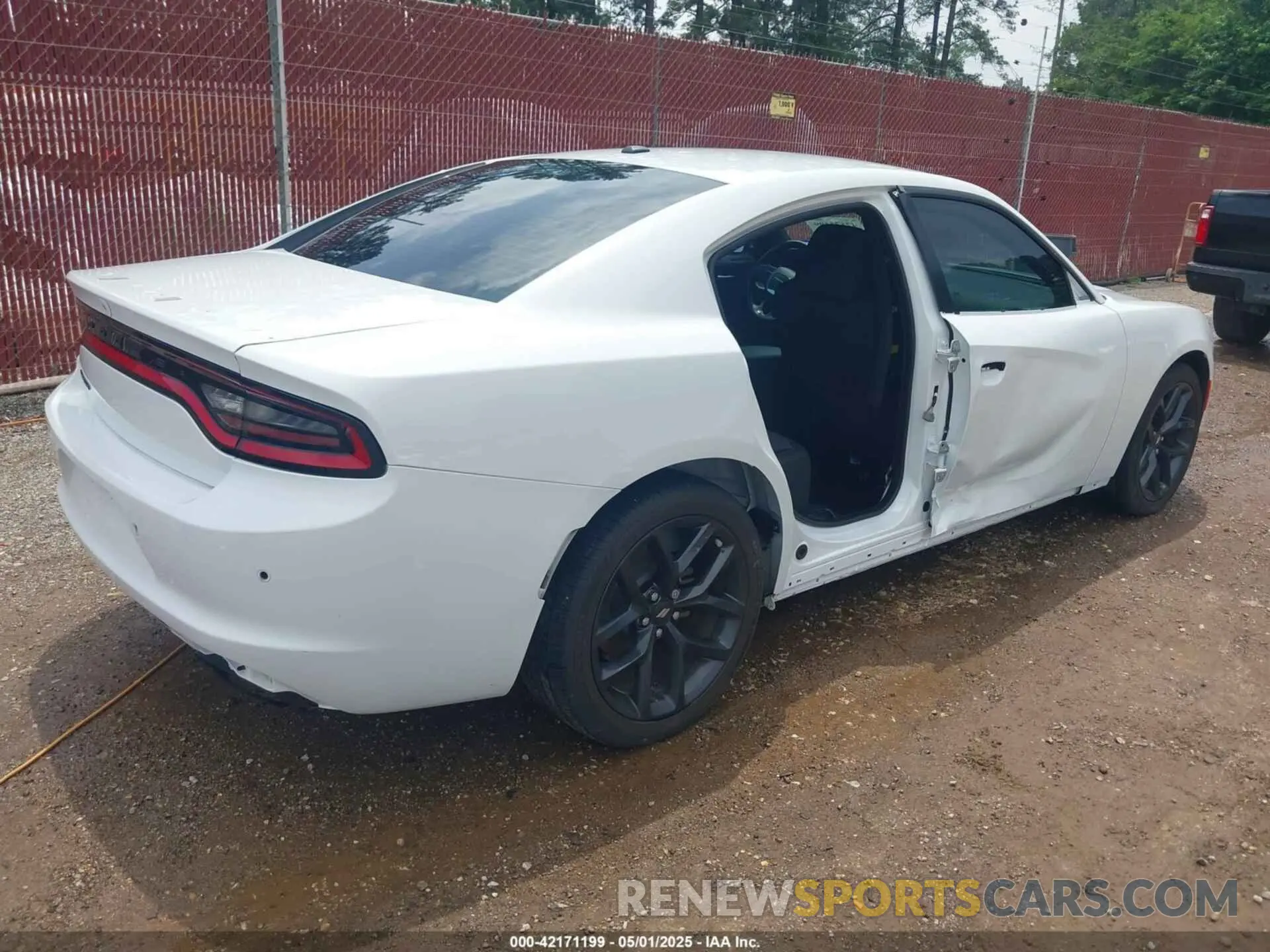 4 Photograph of a damaged car 2C3CDXBG1MH677746 DODGE CHARGER 2021