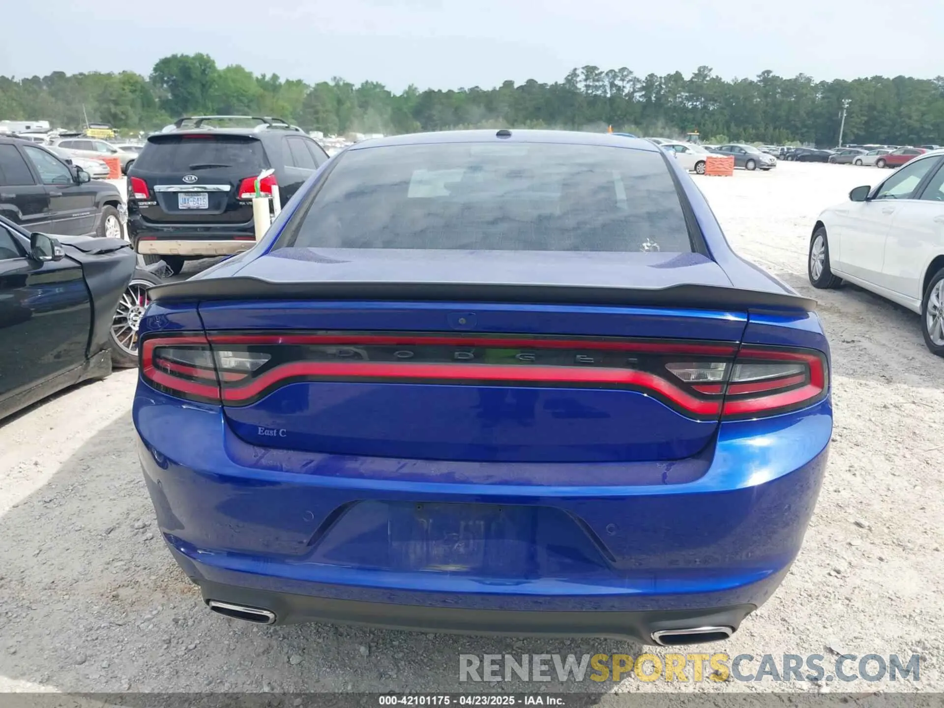16 Photograph of a damaged car 2C3CDXBG3MH616995 DODGE CHARGER 2021