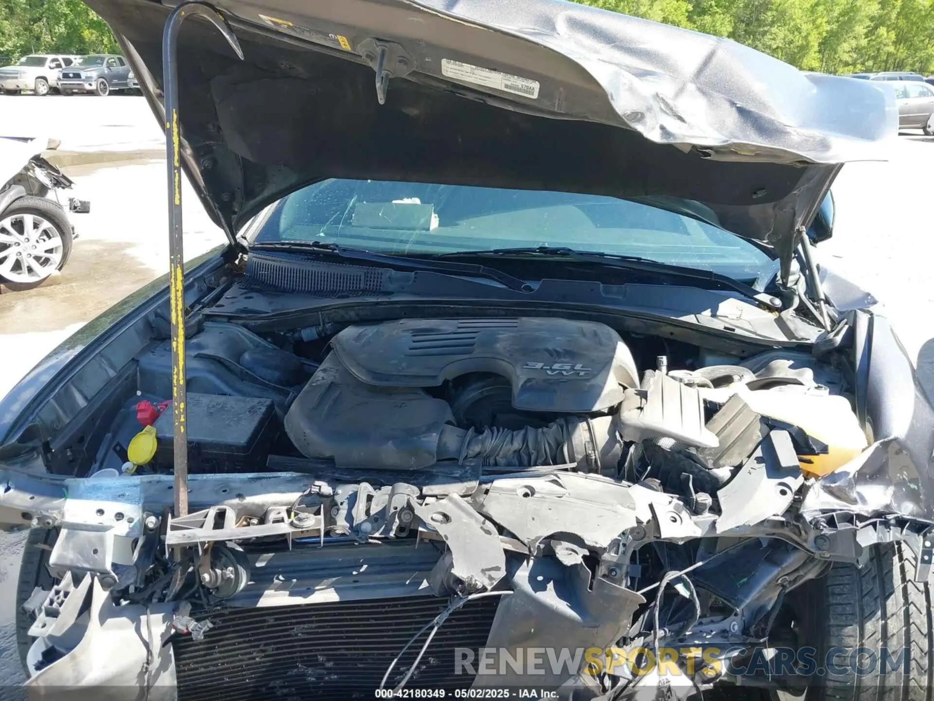 10 Photograph of a damaged car 2C3CDXBG4MH625396 DODGE CHARGER 2021