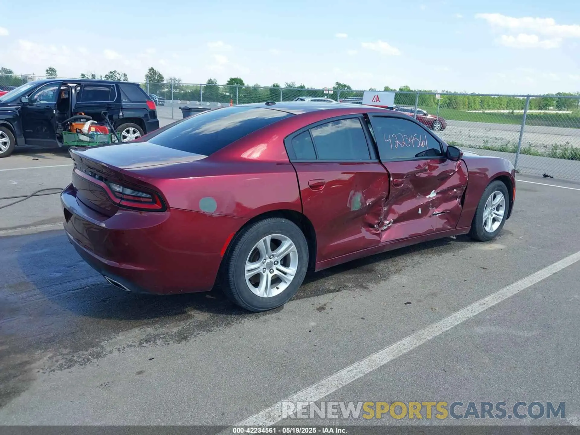 4 Photograph of a damaged car 2C3CDXBG5MH522214 DODGE CHARGER 2021