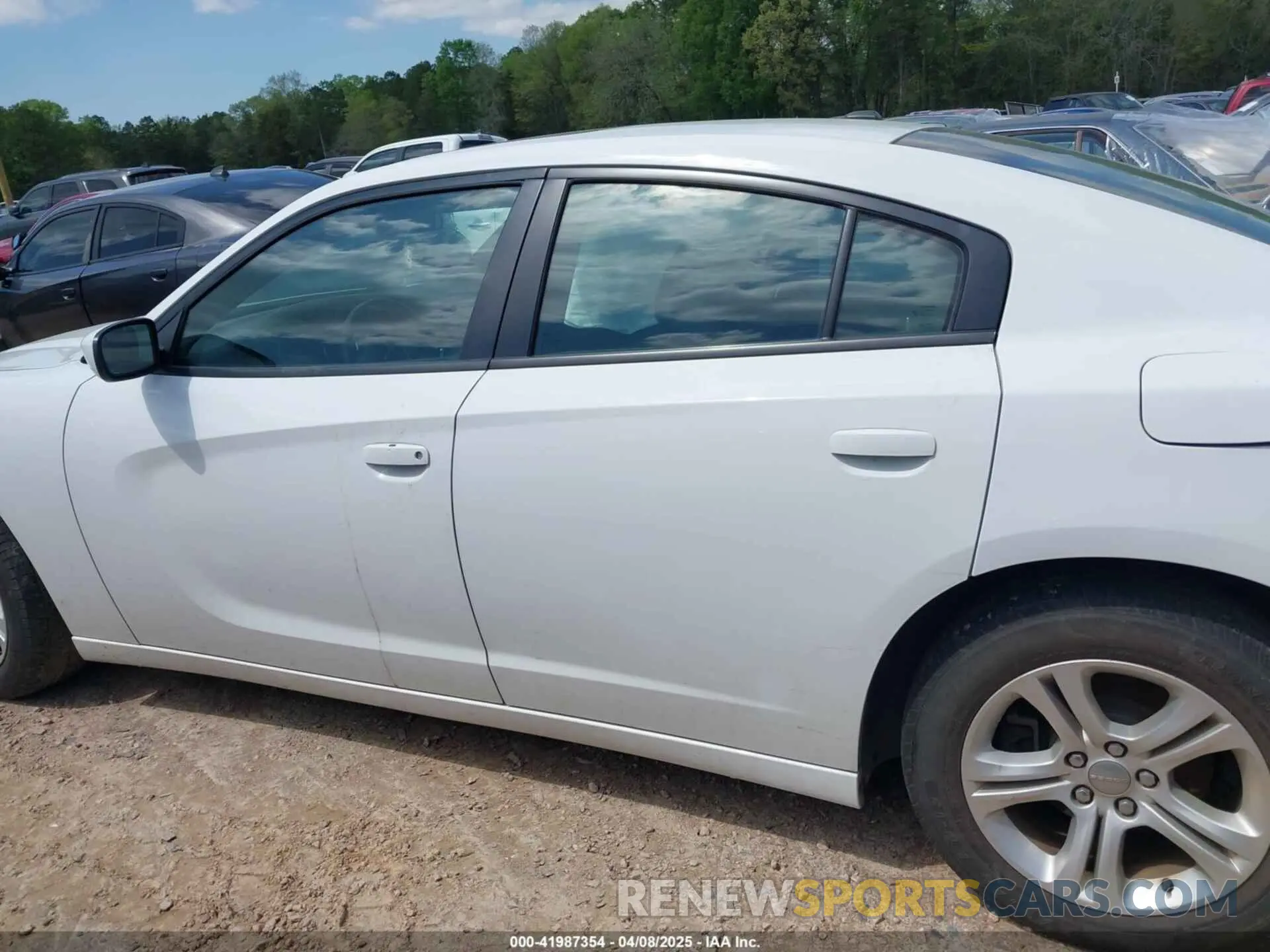 14 Photograph of a damaged car 2C3CDXBG6MH511142 DODGE CHARGER 2021