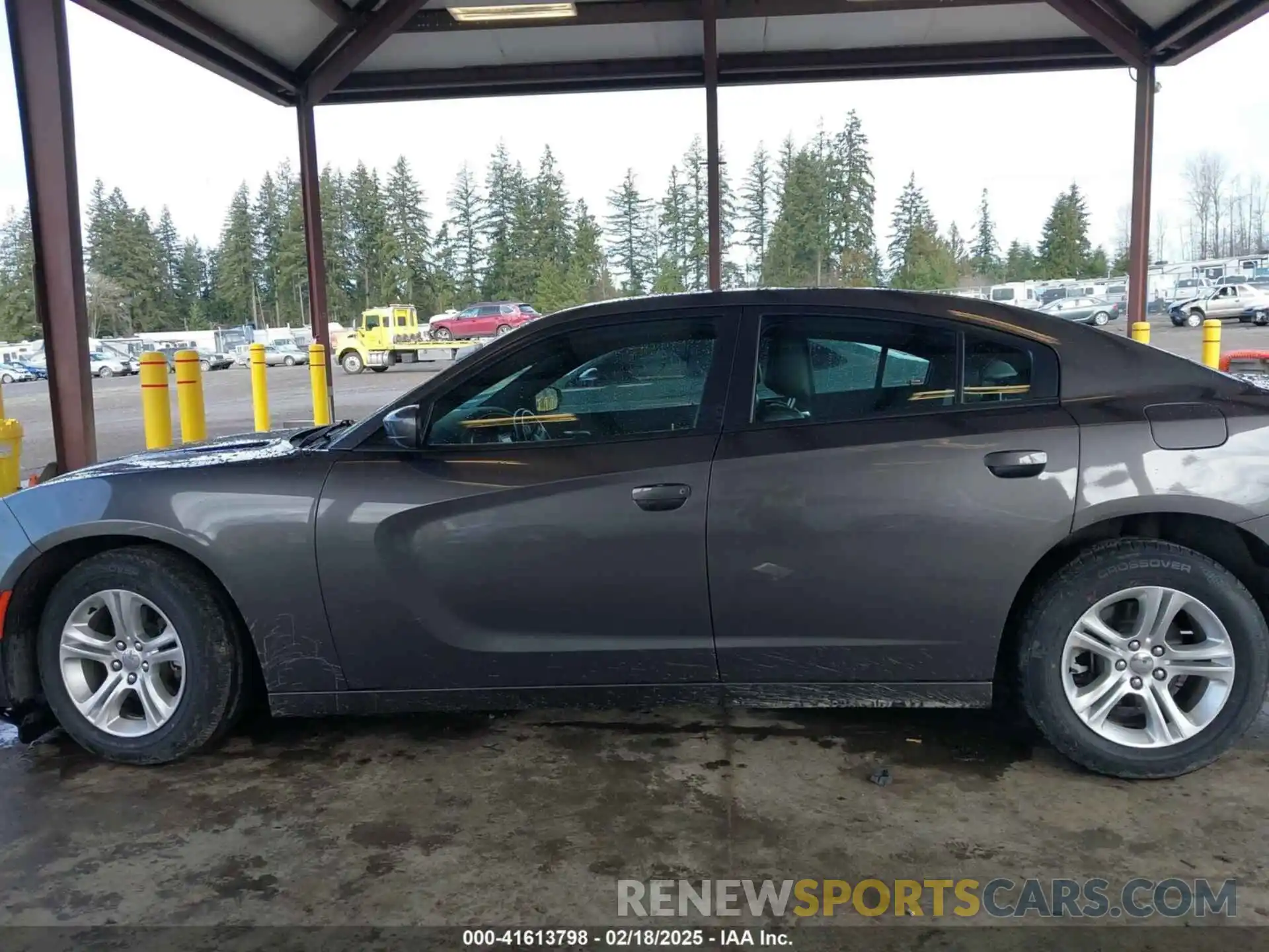 15 Photograph of a damaged car 2C3CDXBG8MH624946 DODGE CHARGER 2021