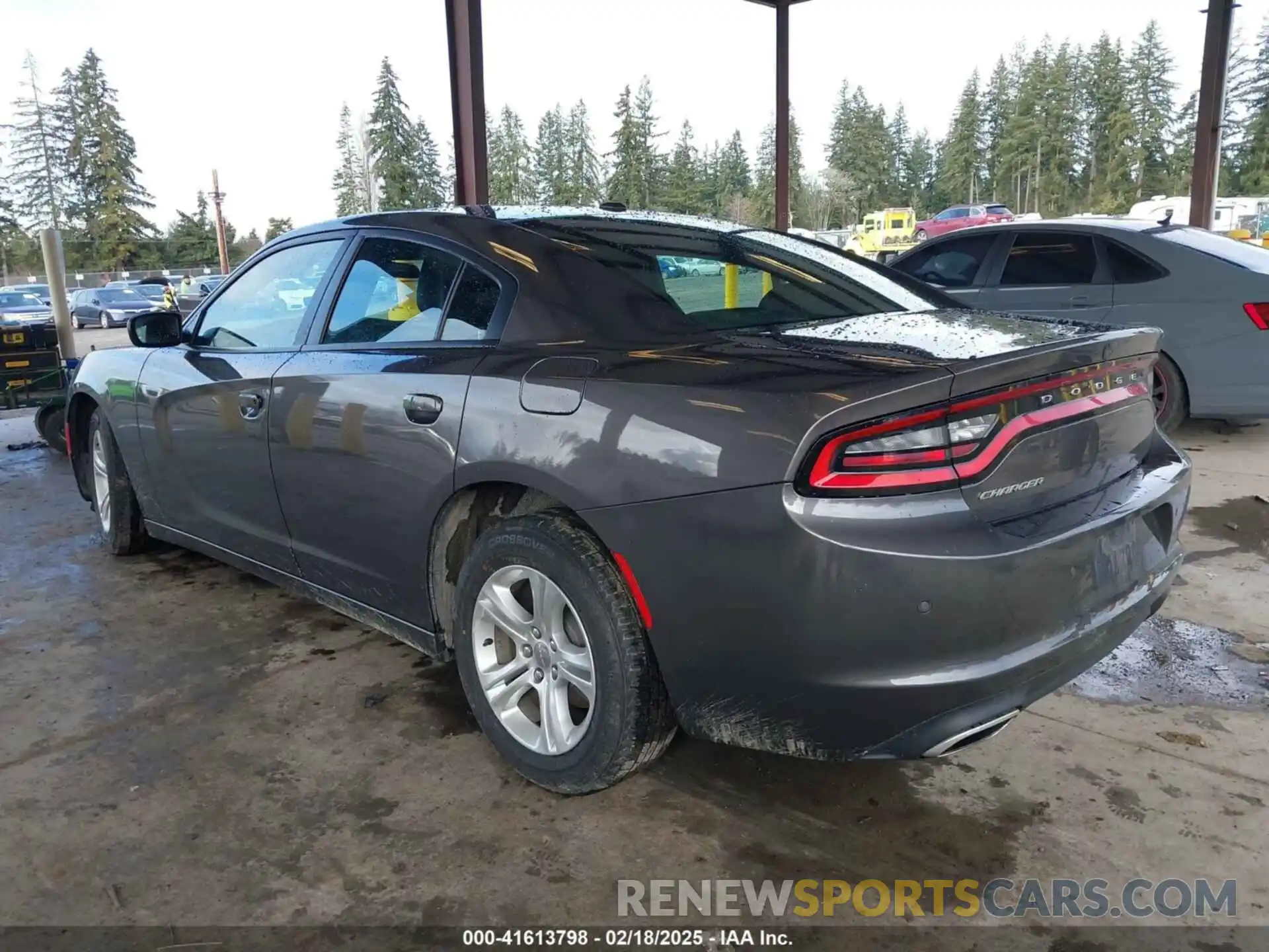 3 Photograph of a damaged car 2C3CDXBG8MH624946 DODGE CHARGER 2021