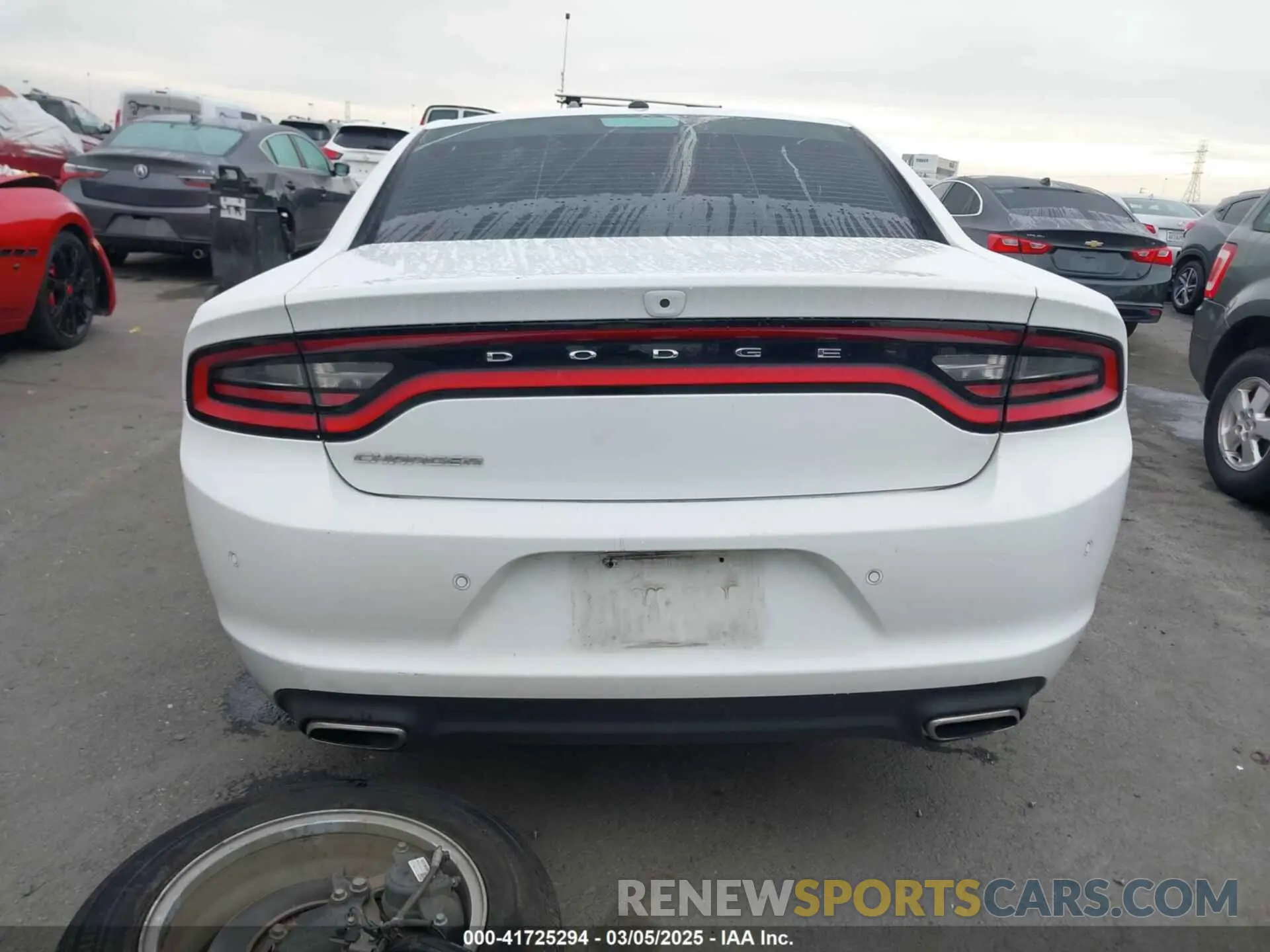 17 Photograph of a damaged car 2C3CDXBGXMH514870 DODGE CHARGER 2021