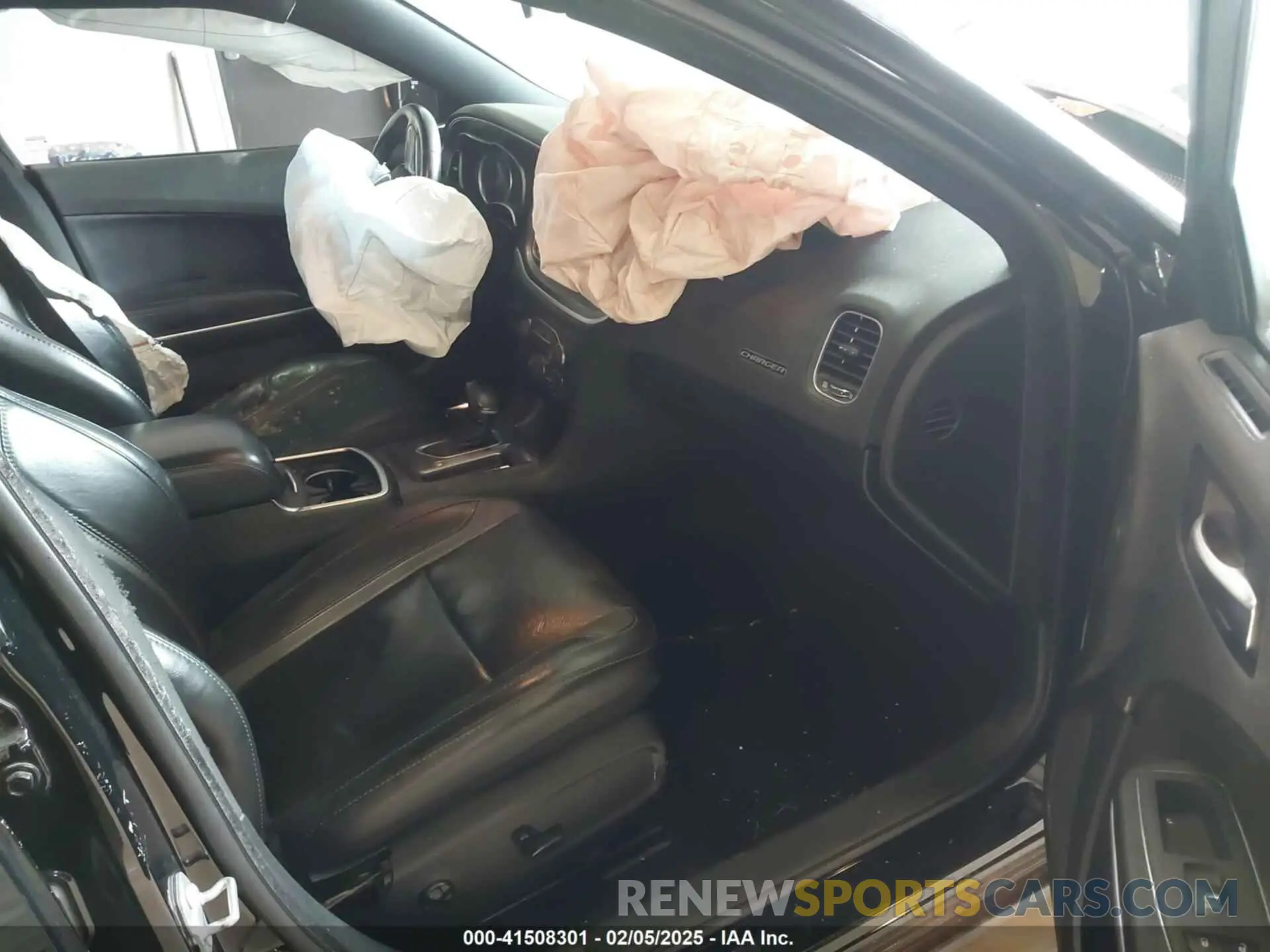 5 Photograph of a damaged car 2C3CDXBGXMH522550 DODGE CHARGER 2021