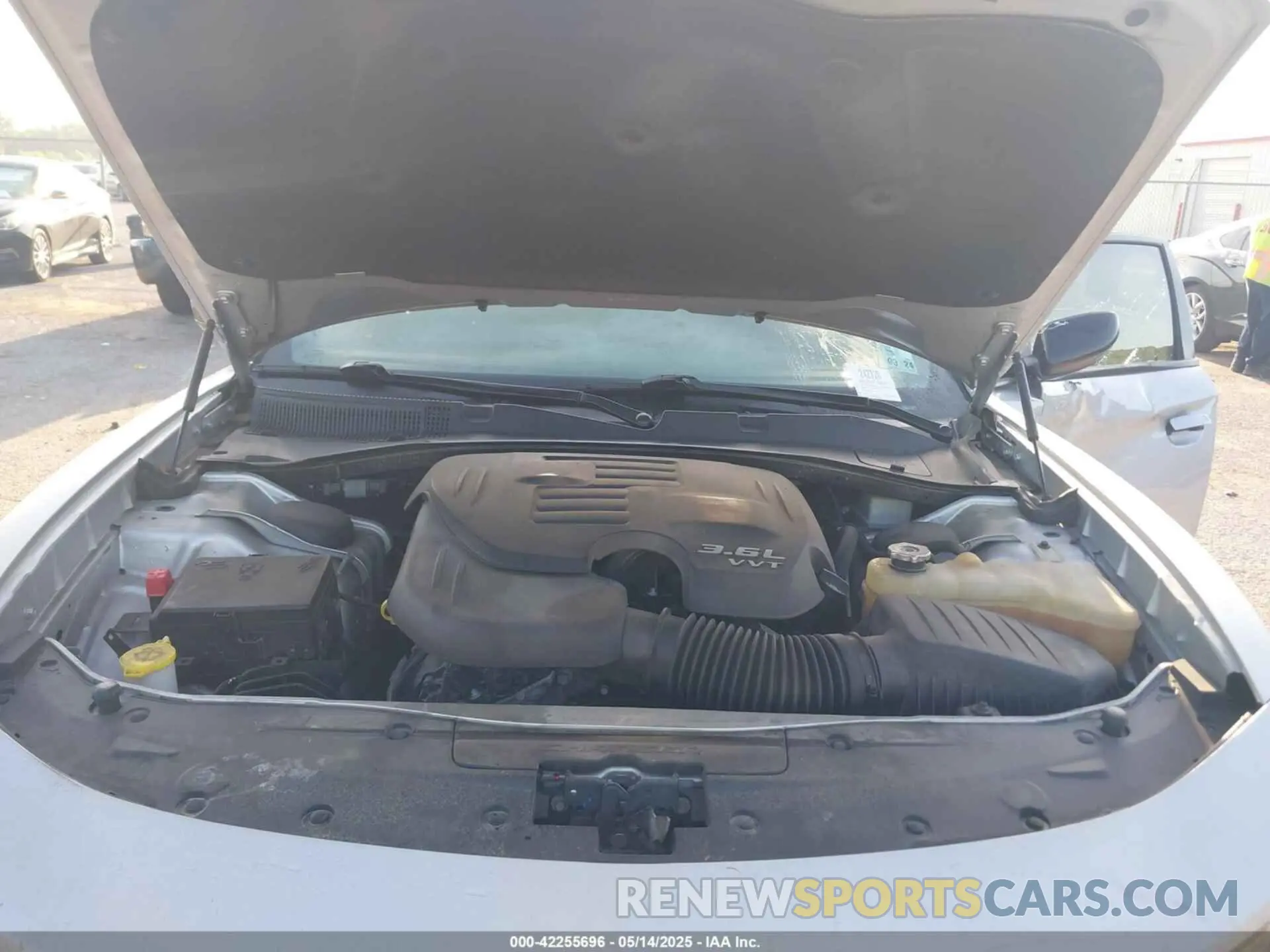 10 Photograph of a damaged car 2C3CDXBGXMH570033 DODGE CHARGER 2021