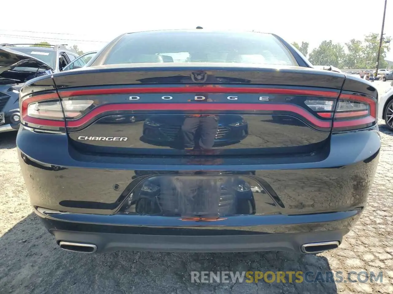 6 Photograph of a damaged car 2C3CDXBGXMH639321 DODGE CHARGER 2021