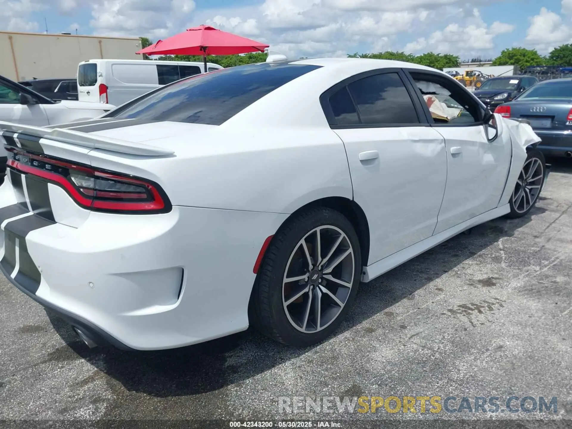 4 Photograph of a damaged car 2C3CDXCT0MH504795 DODGE CHARGER 2021
