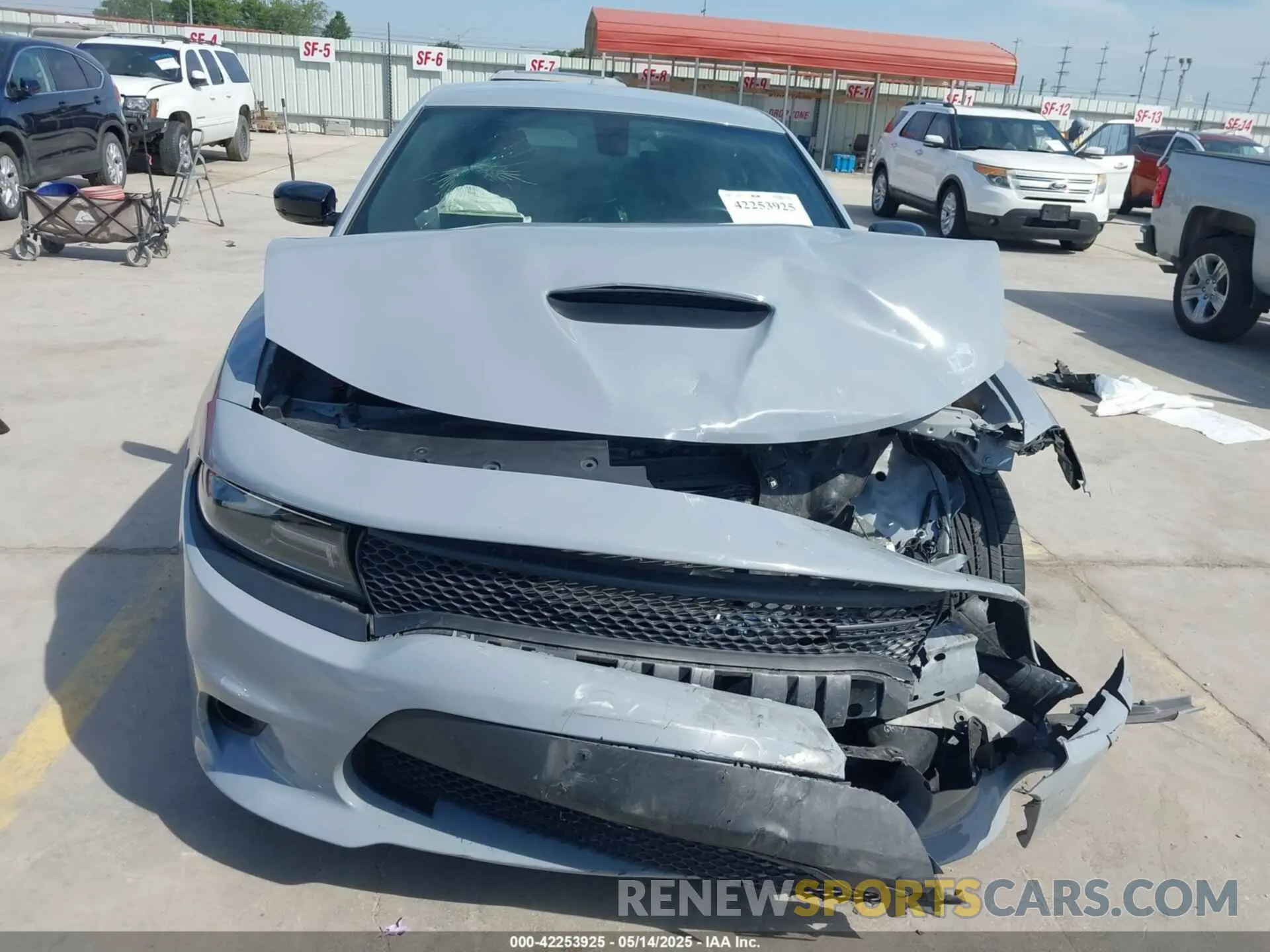 12 Photograph of a damaged car 2C3CDXCT0MH602127 DODGE CHARGER 2021