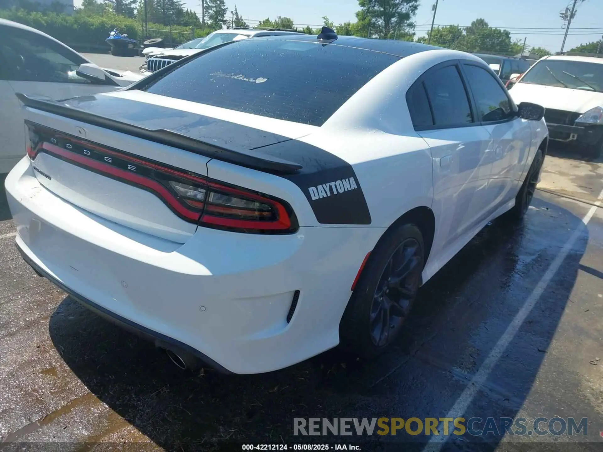 4 Photograph of a damaged car 2C3CDXCT2MH597867 DODGE CHARGER 2021